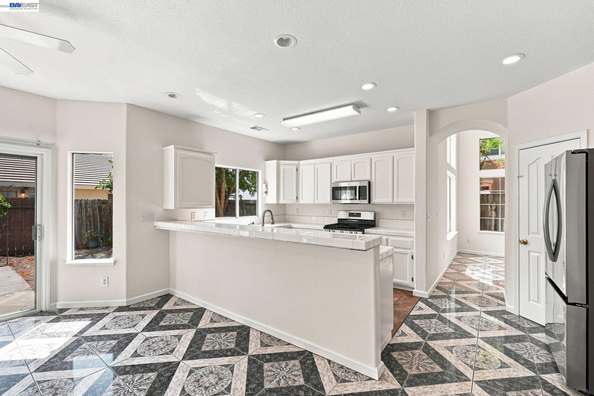 3276 Konig Ct, Stockton CA 95206 — photo 12