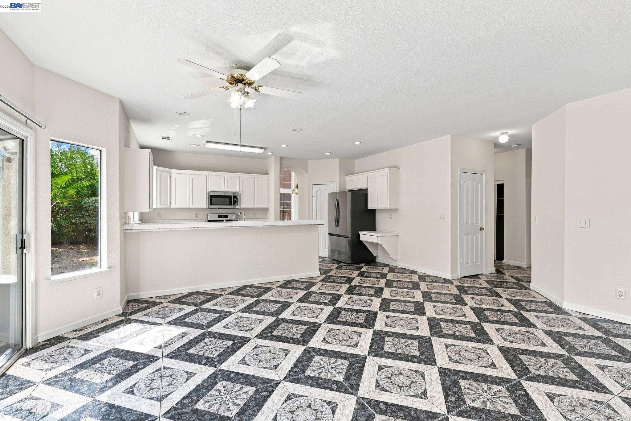 3276 Konig Ct, Stockton CA 95206 — photo 10