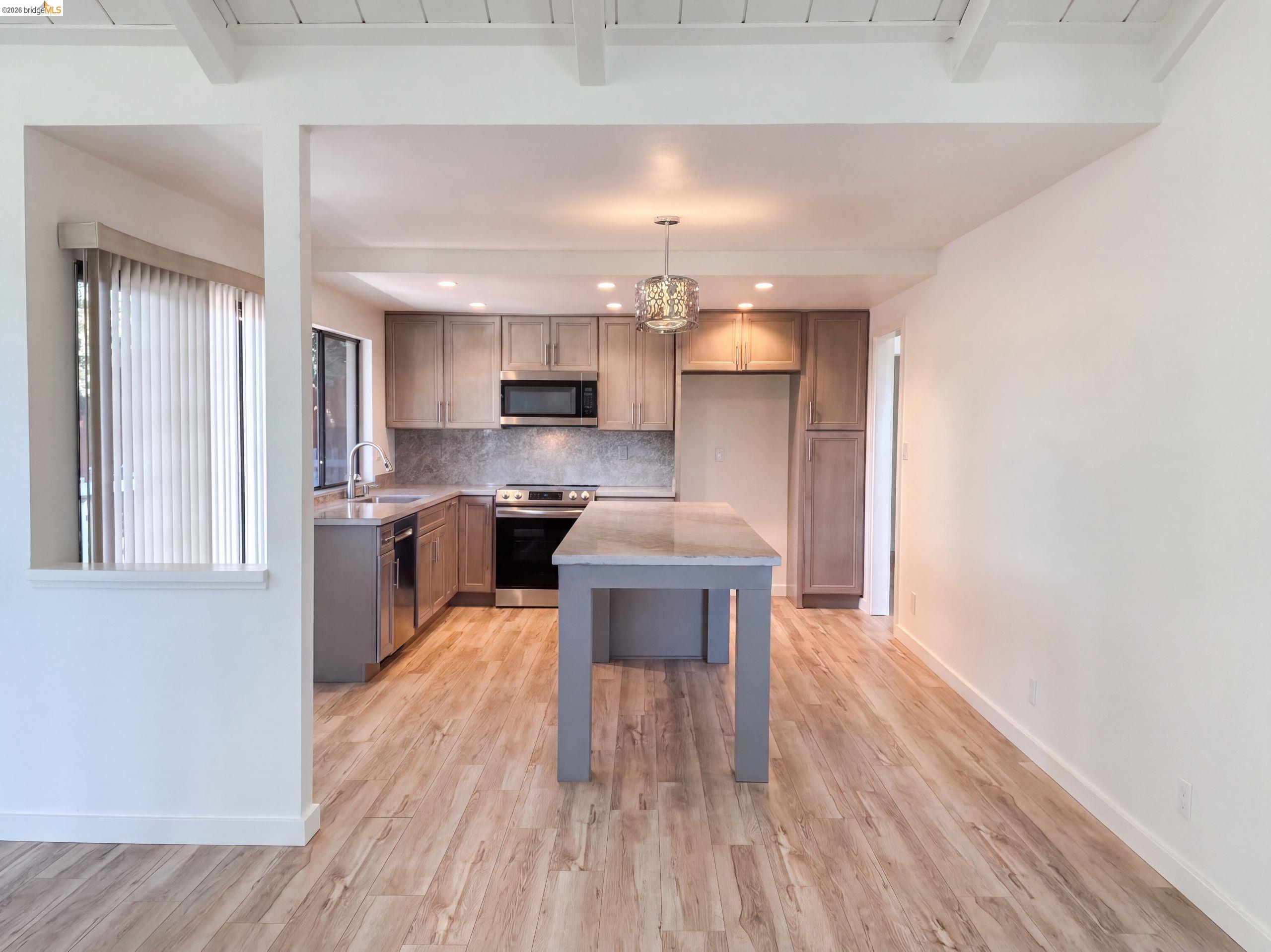 2281 Yale St, Martinez CA 94553 — photo 16