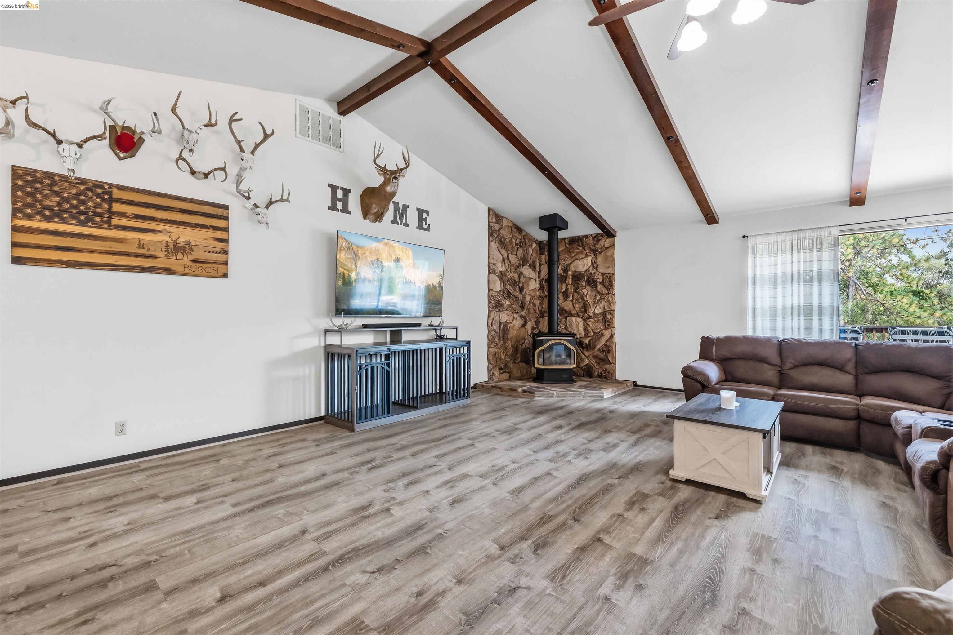 1240 Suzanne Dr, Angels Camp CA 95222 — photo 10