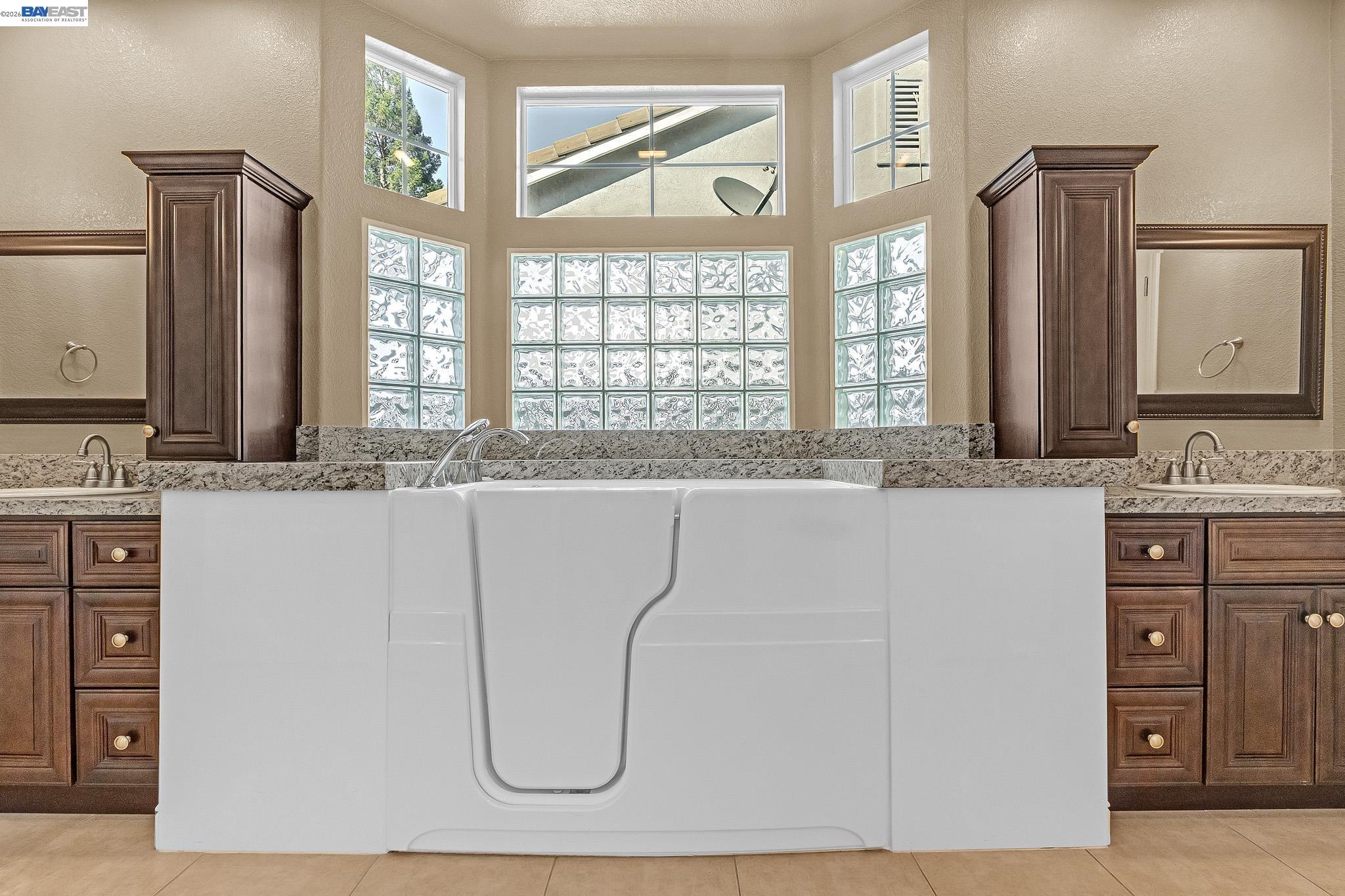 5040 Green Grove Ln, Roseville CA 95747 — photo 24