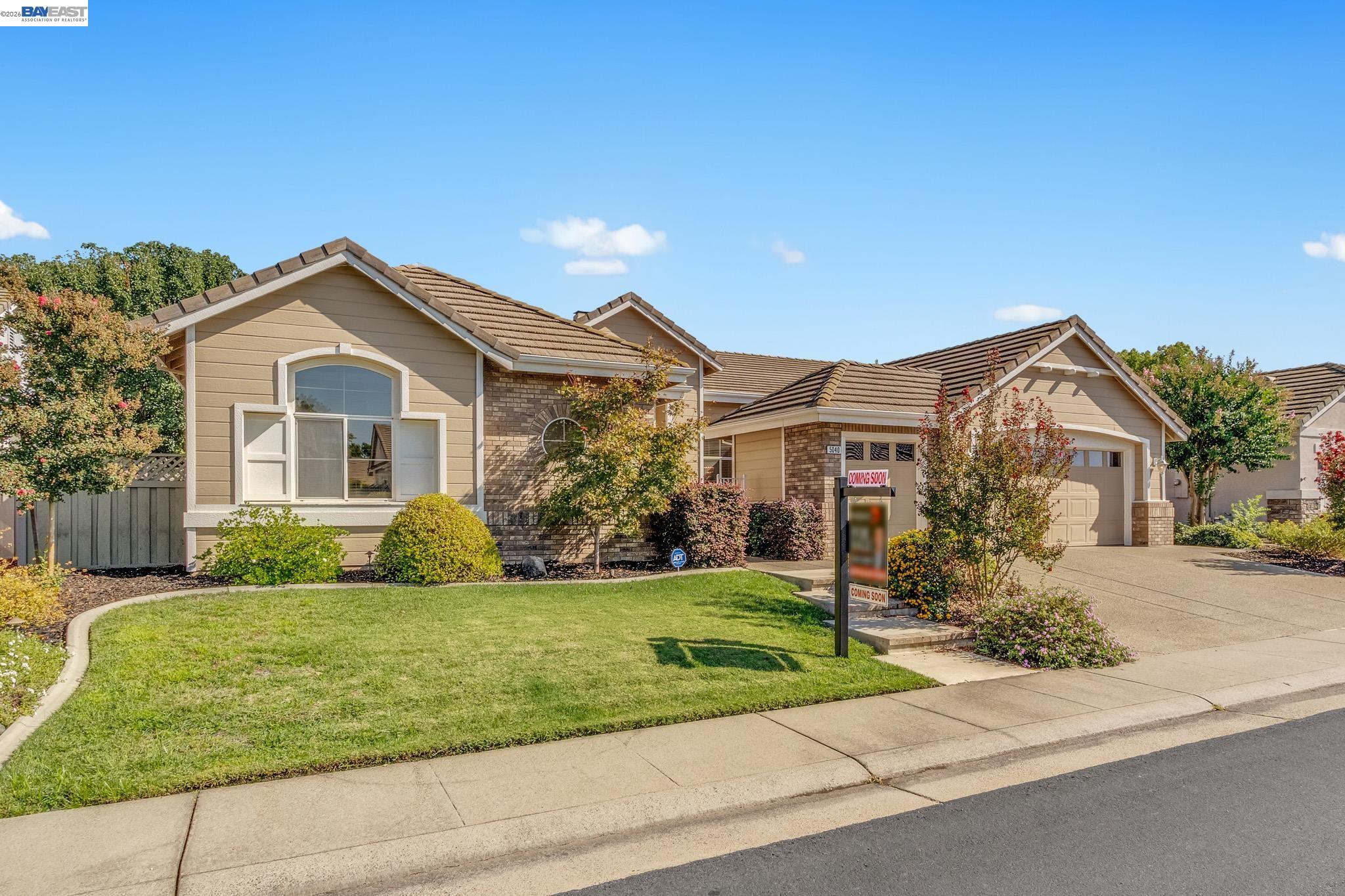 5040 Green Grove Ln, Roseville CA 95747 — photo 4