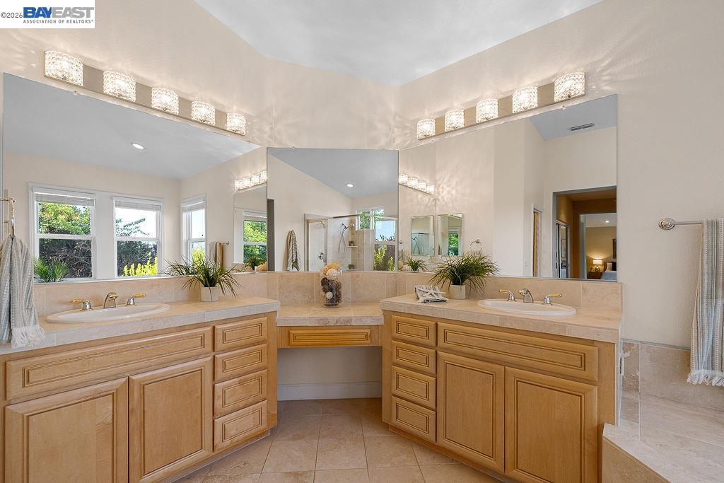 3 Crested Oak Ct, San Ramon CA 94583 — photo 39
