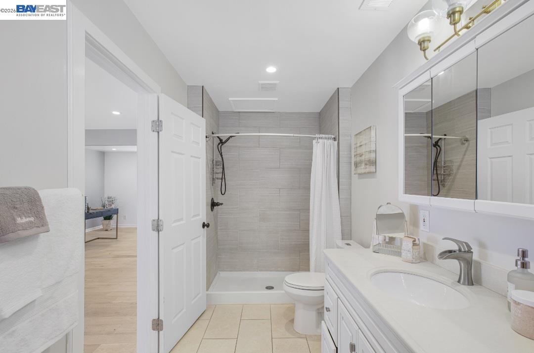 2468 Maxwell, Oakland CA 94601 — photo 10