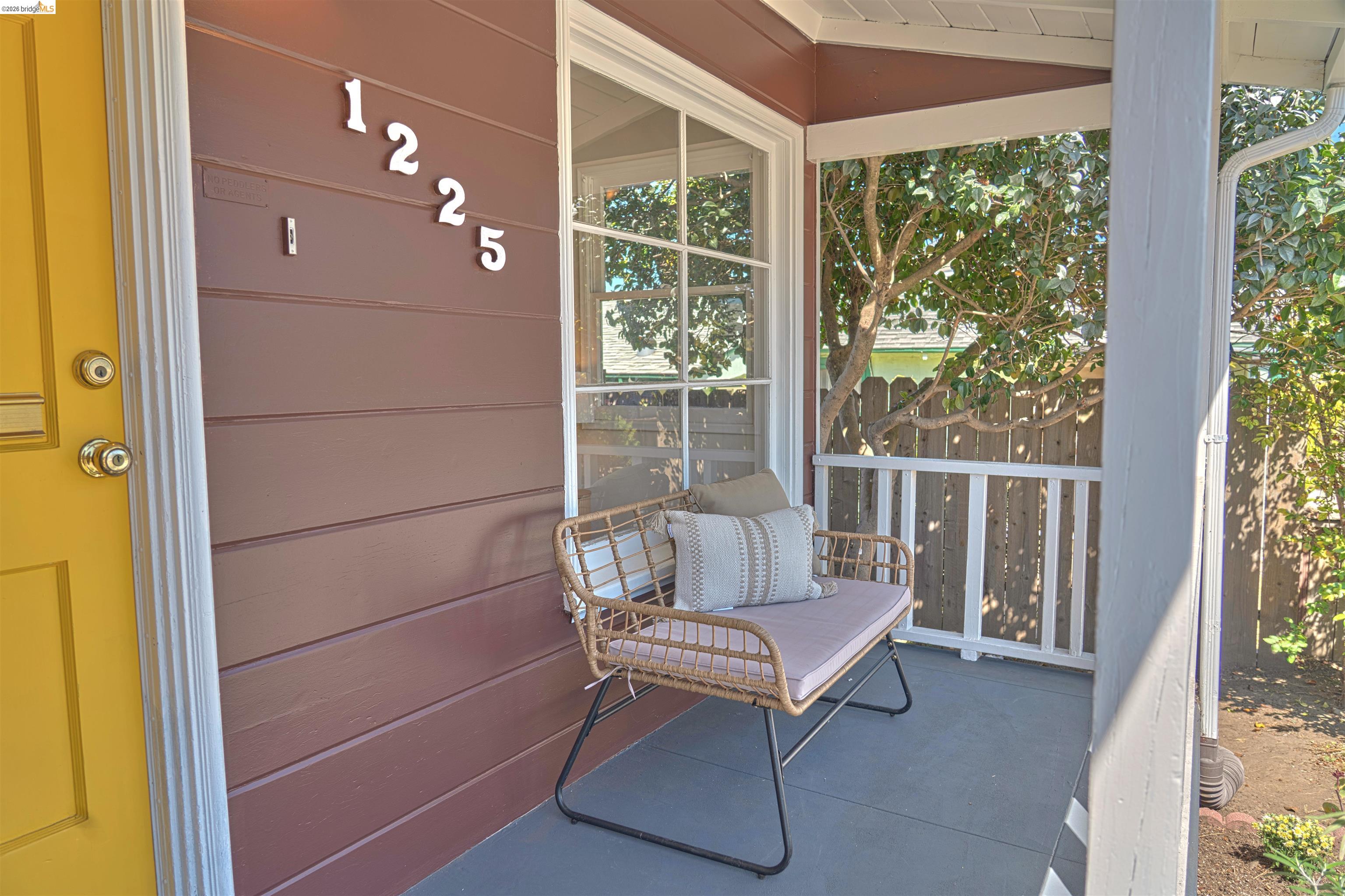 Front Image Thumbnail for EB41147730