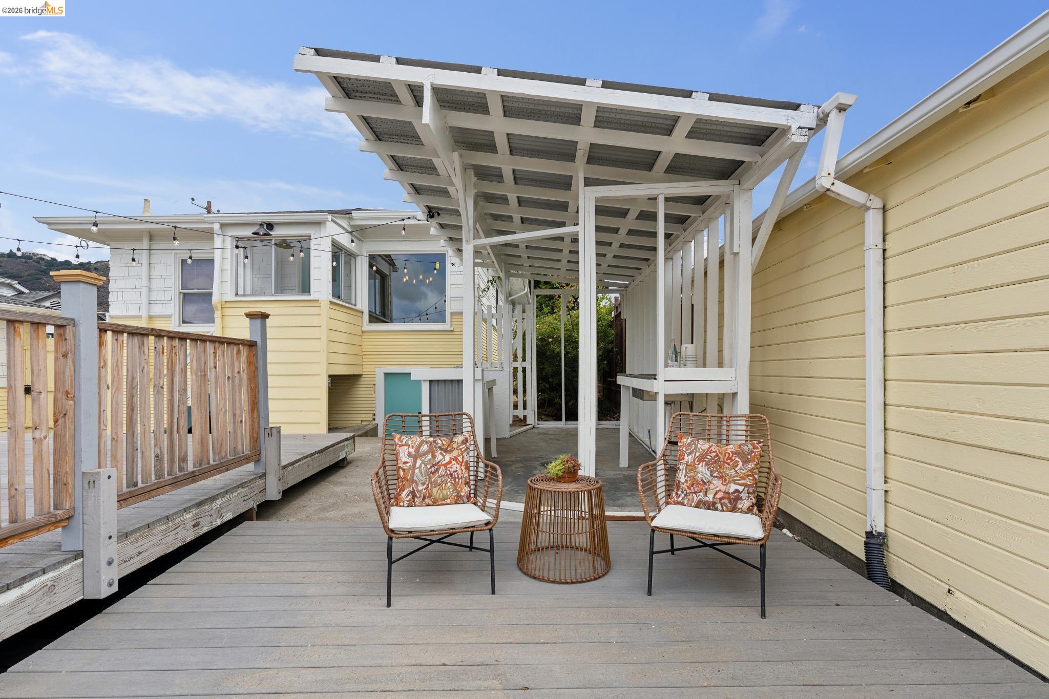 7201 Sunkist Dr, Oakland CA 94605 — photo 58
