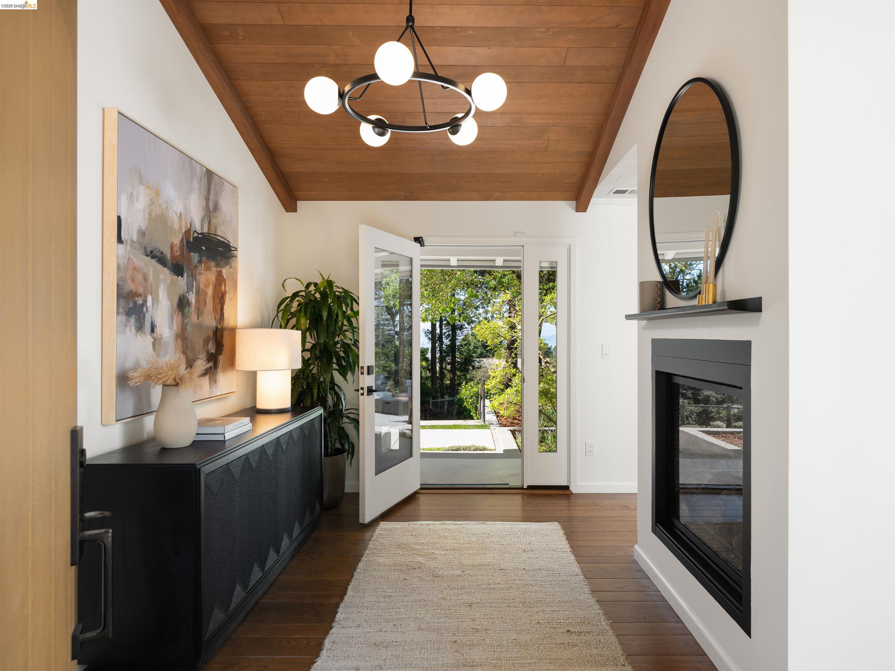 12700 Skyline Boulevard, Oakland CA 94619 — photo 8
