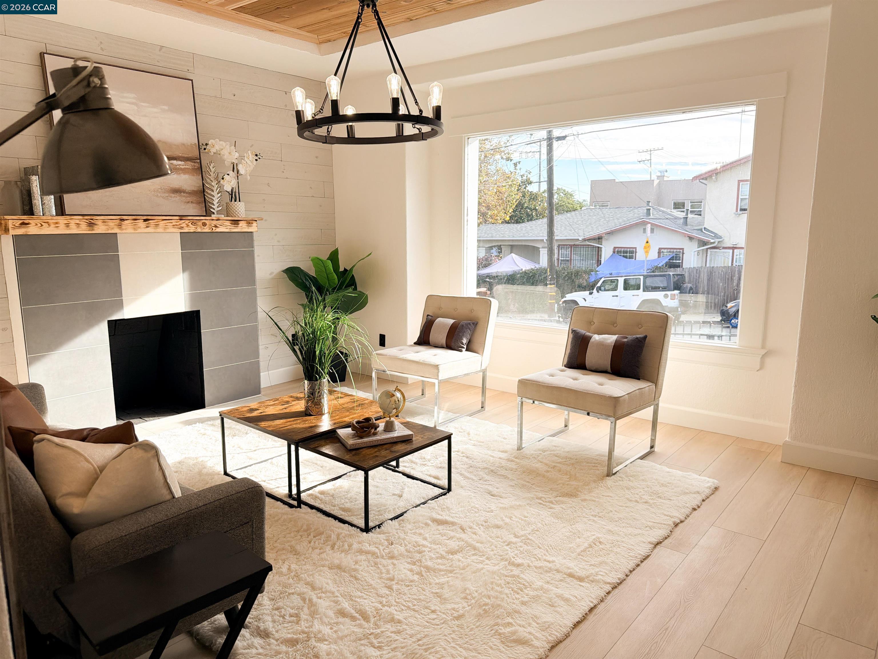 1030 E 21St St, Oakland CA 94606 — photo 8