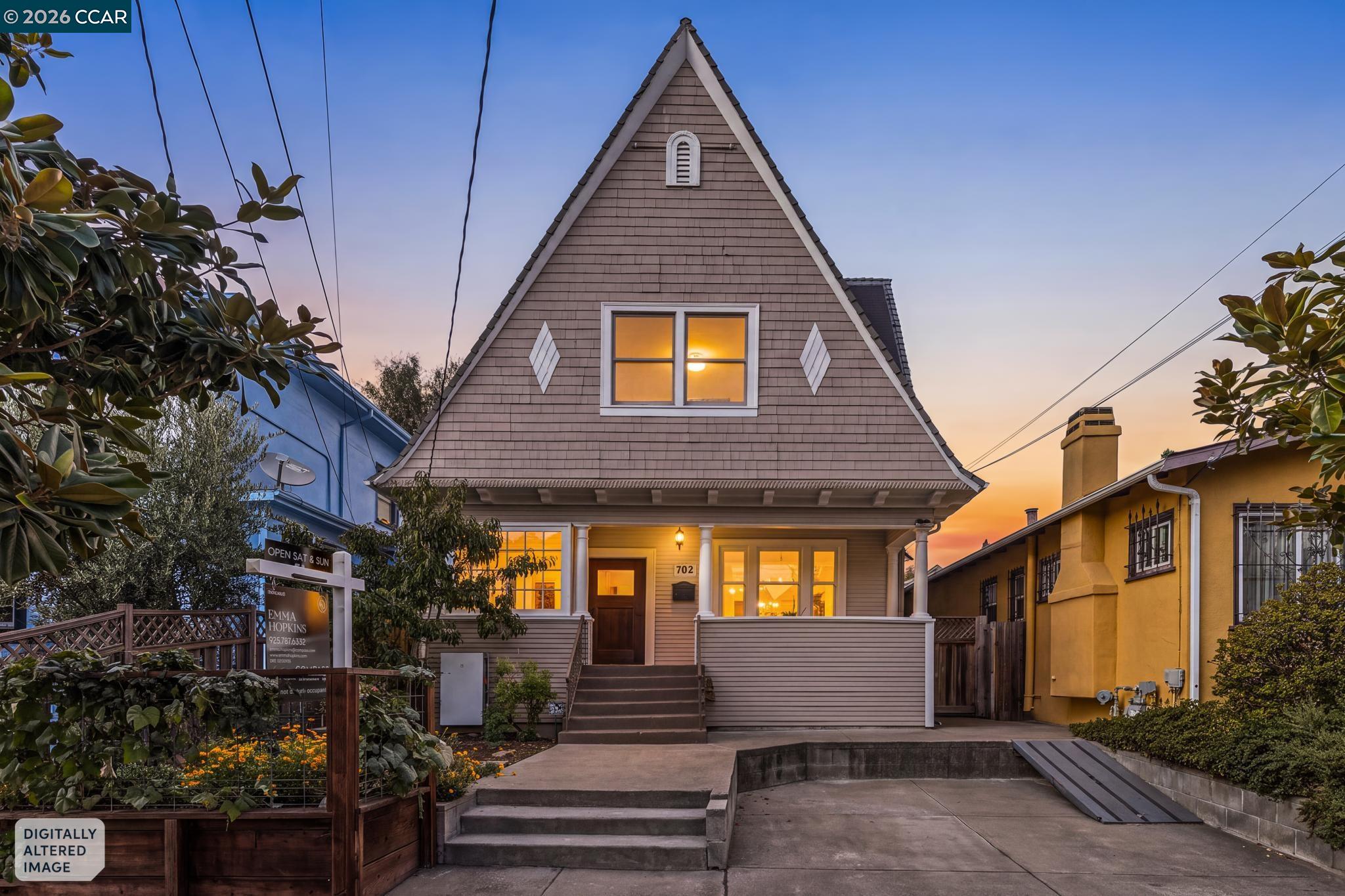 702 33Rd St, Oakland CA 94609 — photo 2