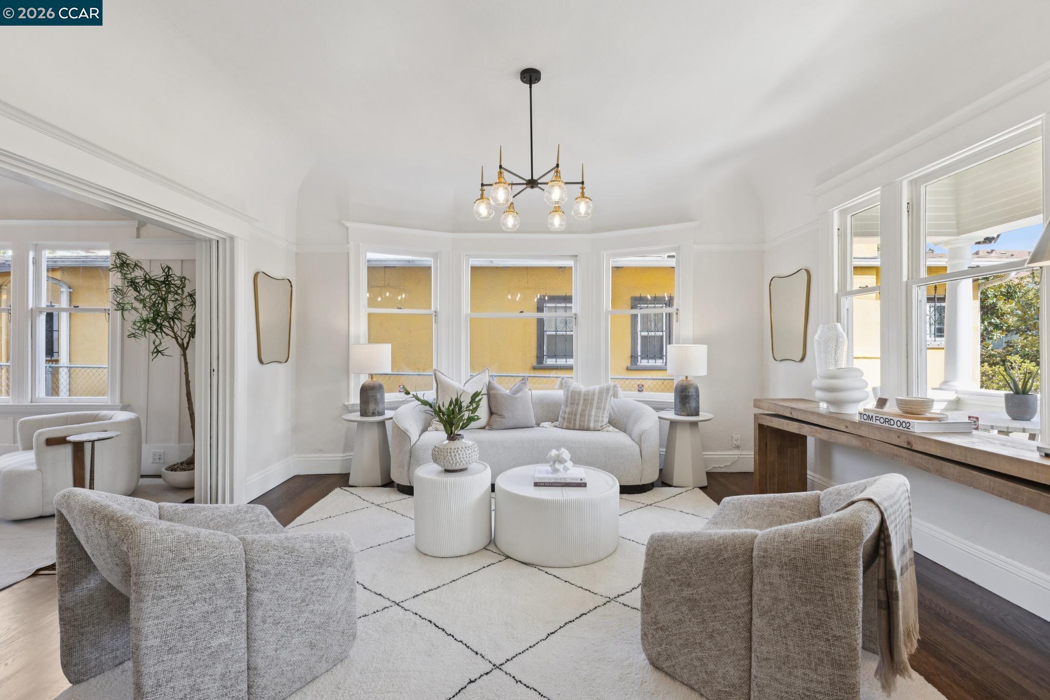 702 33Rd St, Oakland CA 94609 — photo 12
