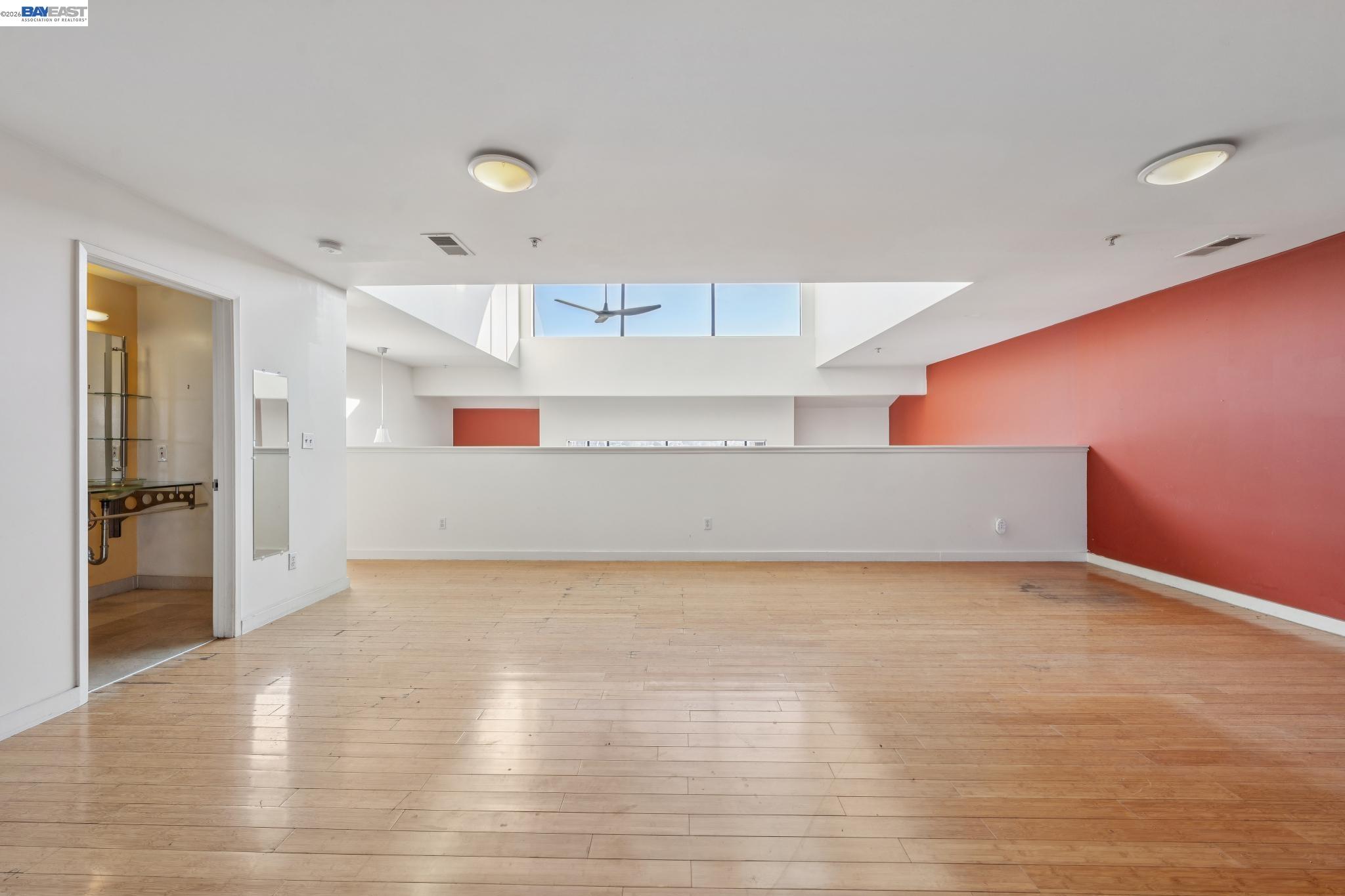 850 W GRAND AVE # 14, Oakland CA 94607 — photo 22
