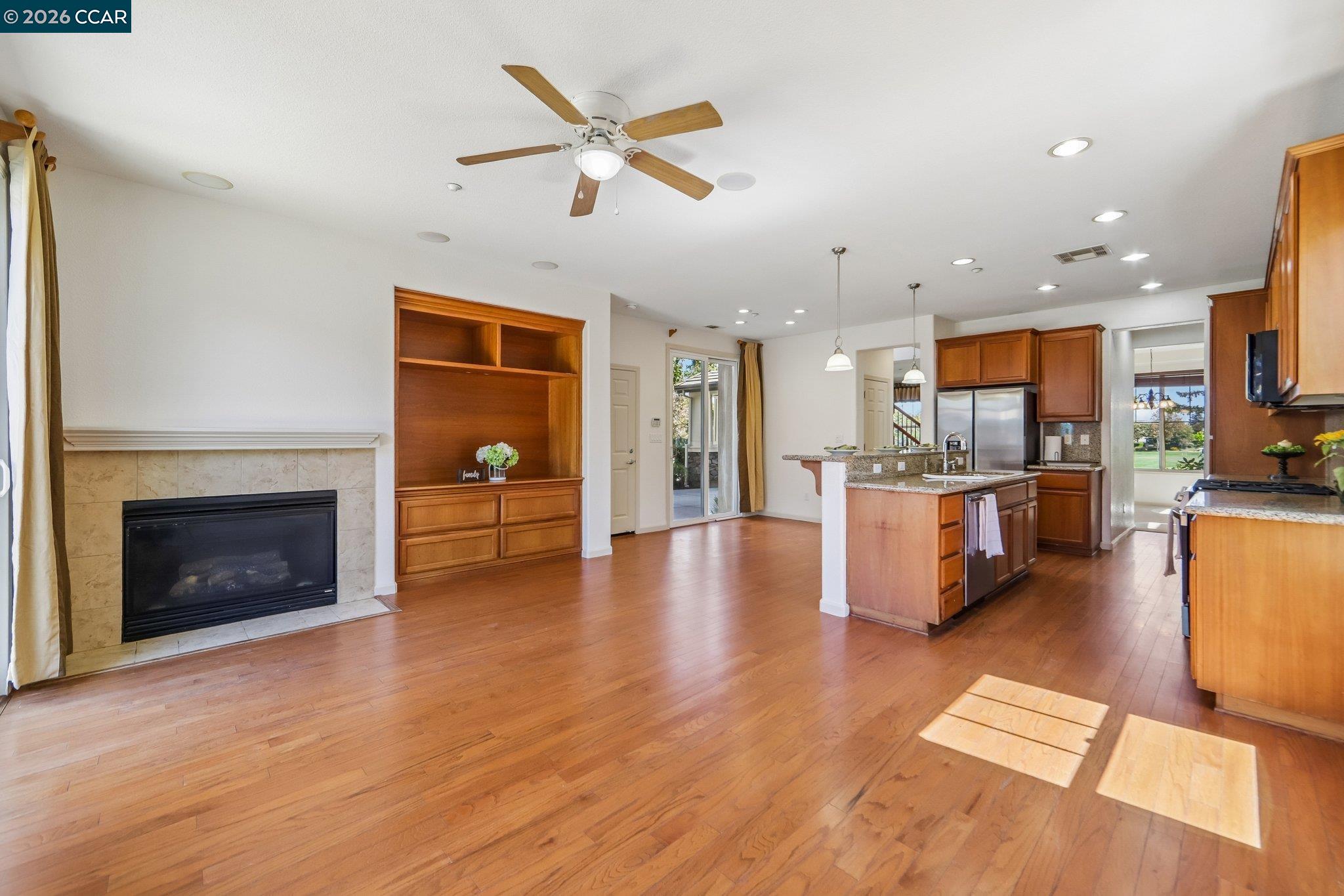 486 Windflower Way, Oakley CA 94561 — photo 15