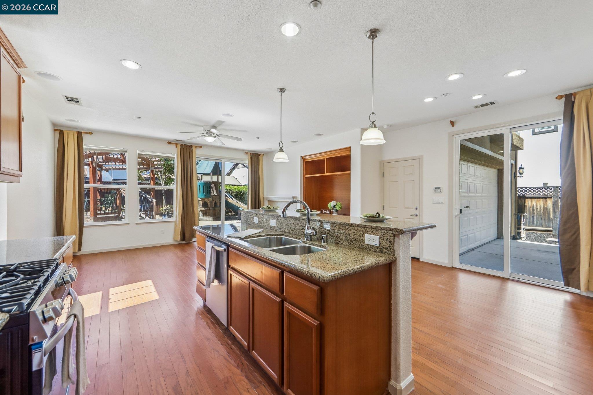 486 Windflower Way, Oakley CA 94561 — photo 5