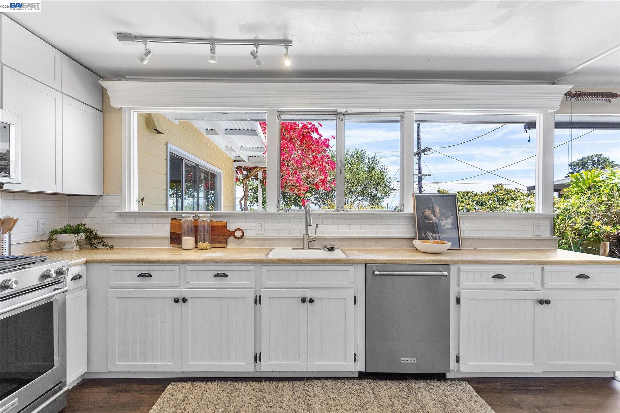 406 Hawthorne Ave, San Bruno CA 94066 — photo 16