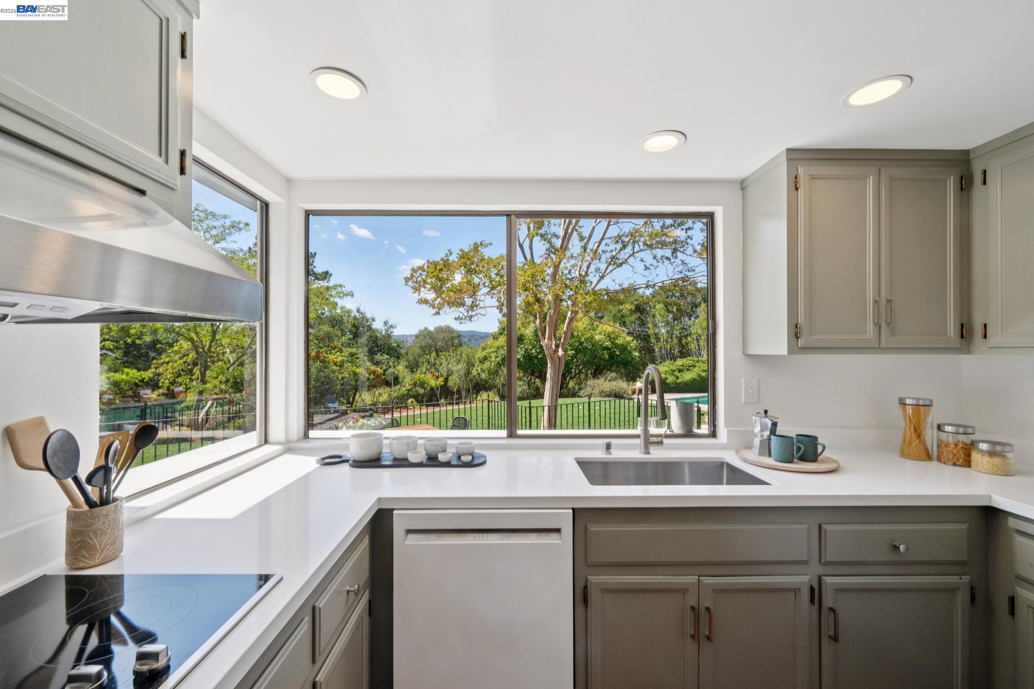 68 LAMBETH SQ, Moraga CA 94556 — photo 24