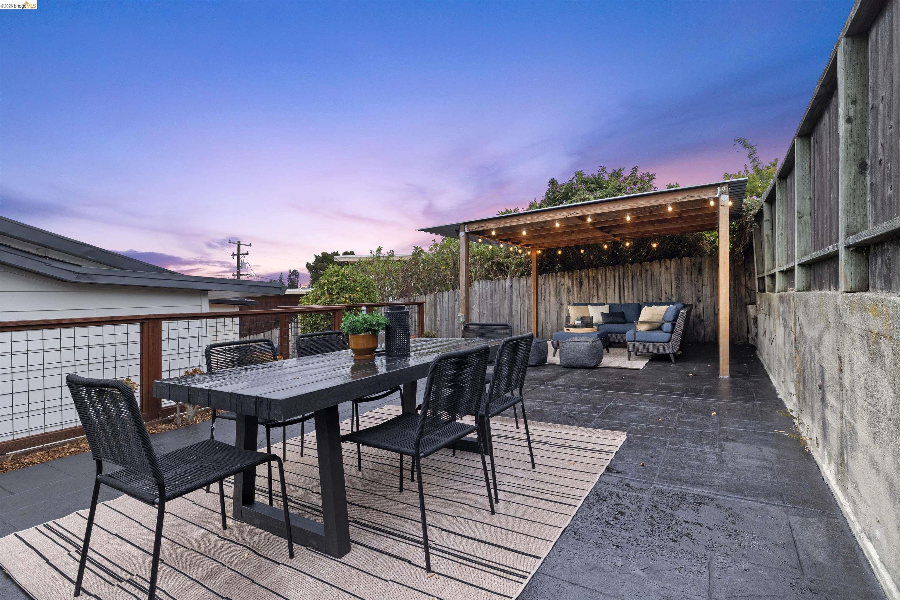3701 Green Acre Rd, Oakland CA 94619 — photo 32