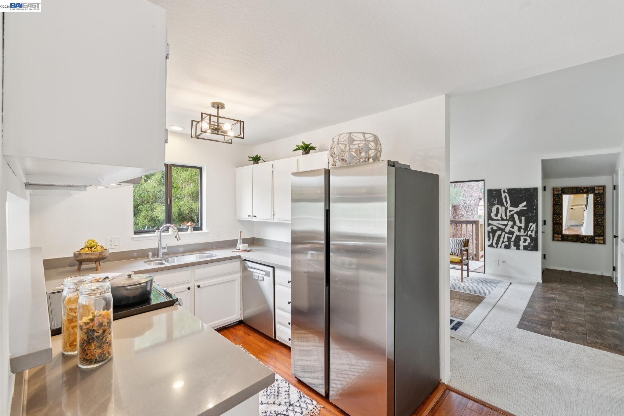 819 E 28TH ST, Oakland CA 94610 — photo 10