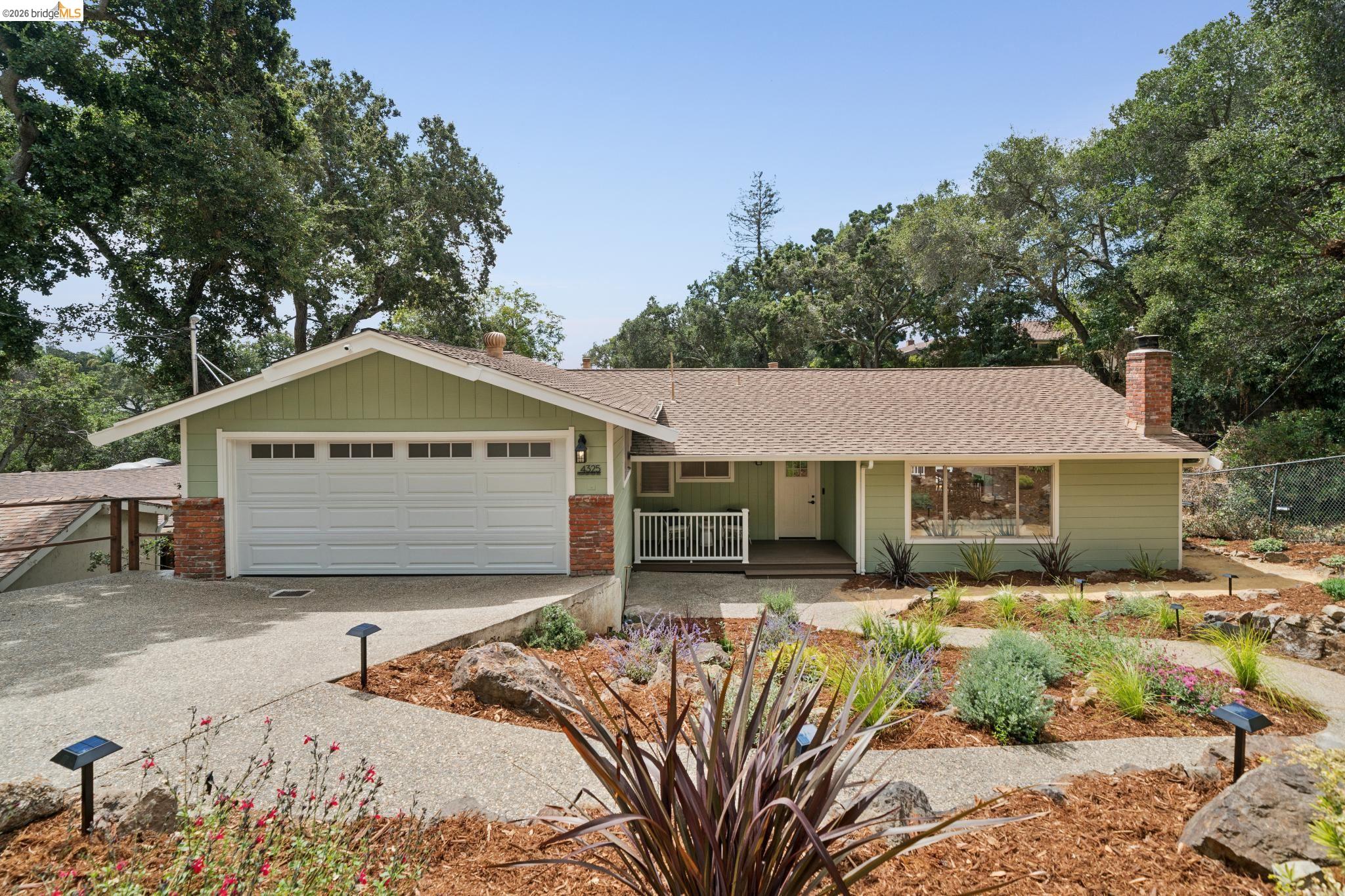 4325 Mountain View, Oakland CA 94605 — photo 6