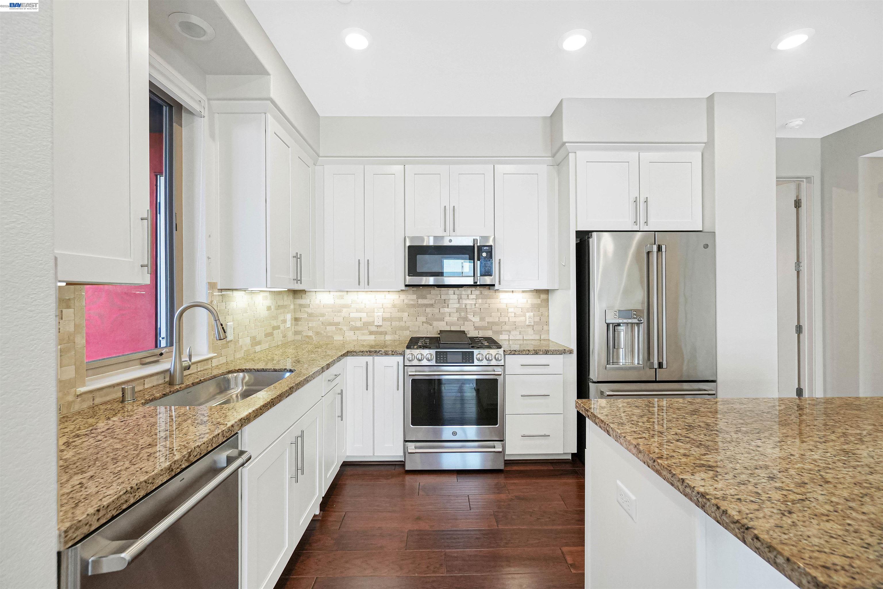 1028 Foster Square Ln # 201, Foster City CA 94404 — photo 9