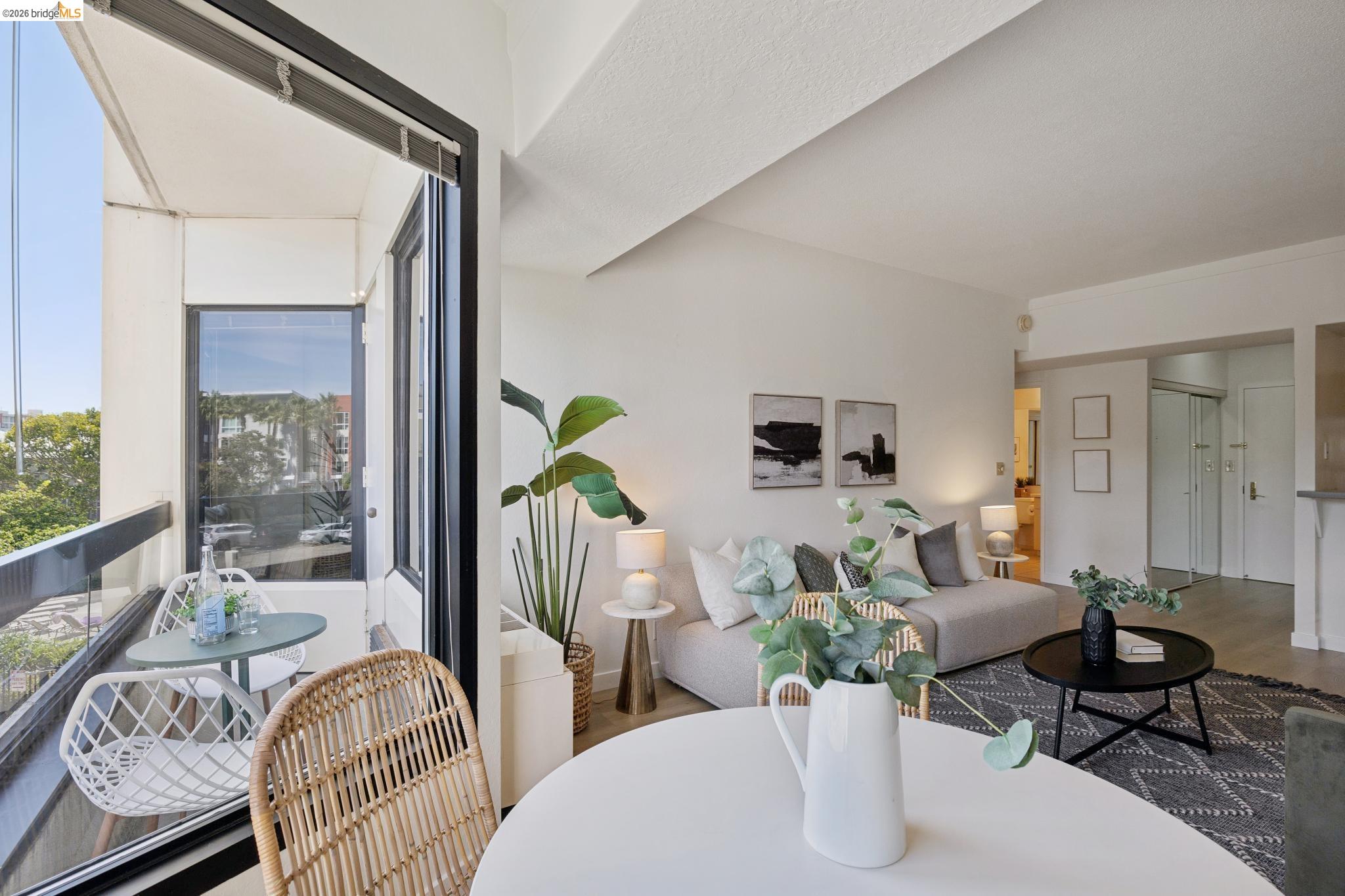 6363 Christie Avenue # 225, Emeryville CA 94608 — photo 11