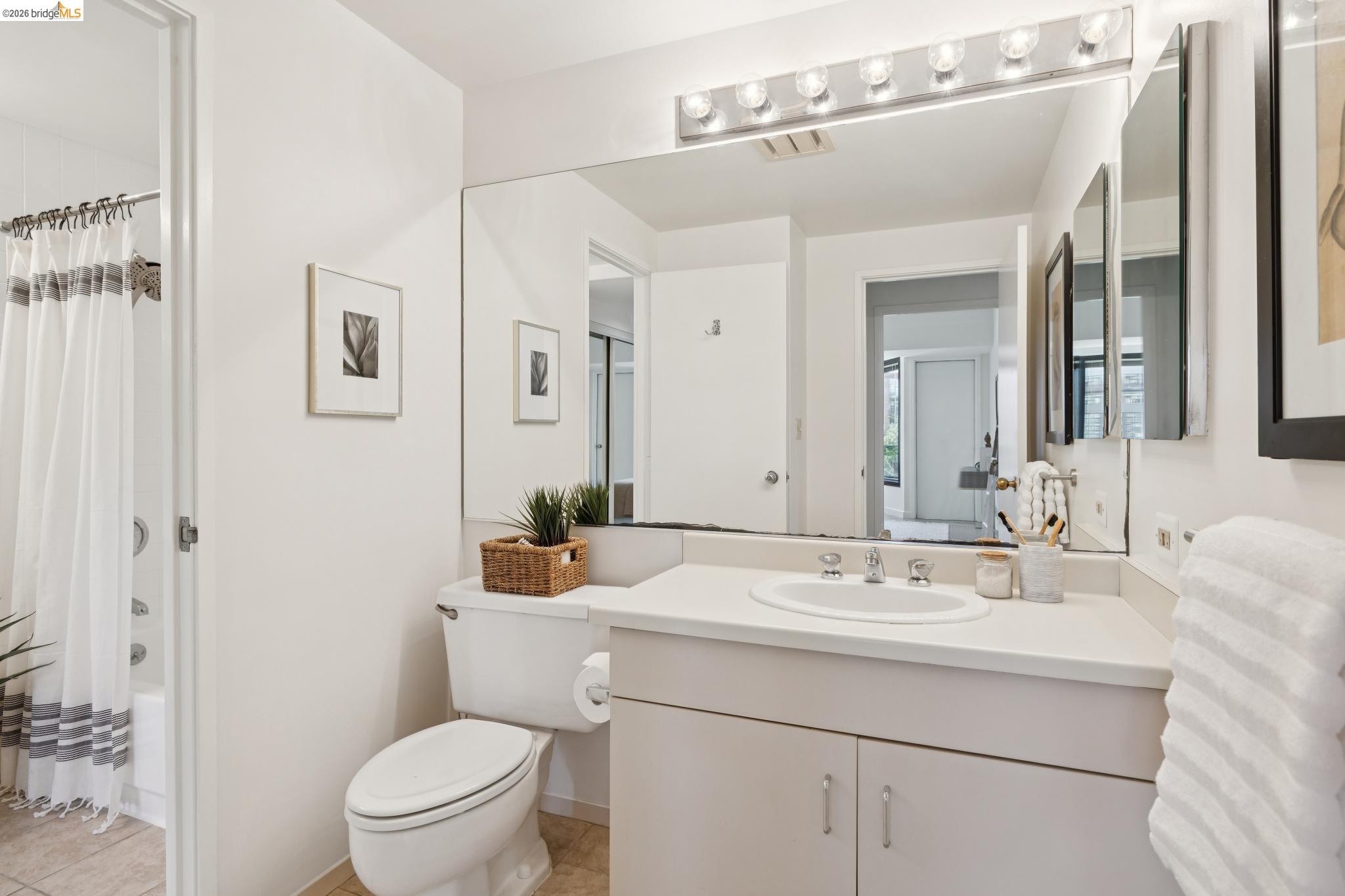 6363 Christie Avenue # 225, Emeryville CA 94608 — photo 21