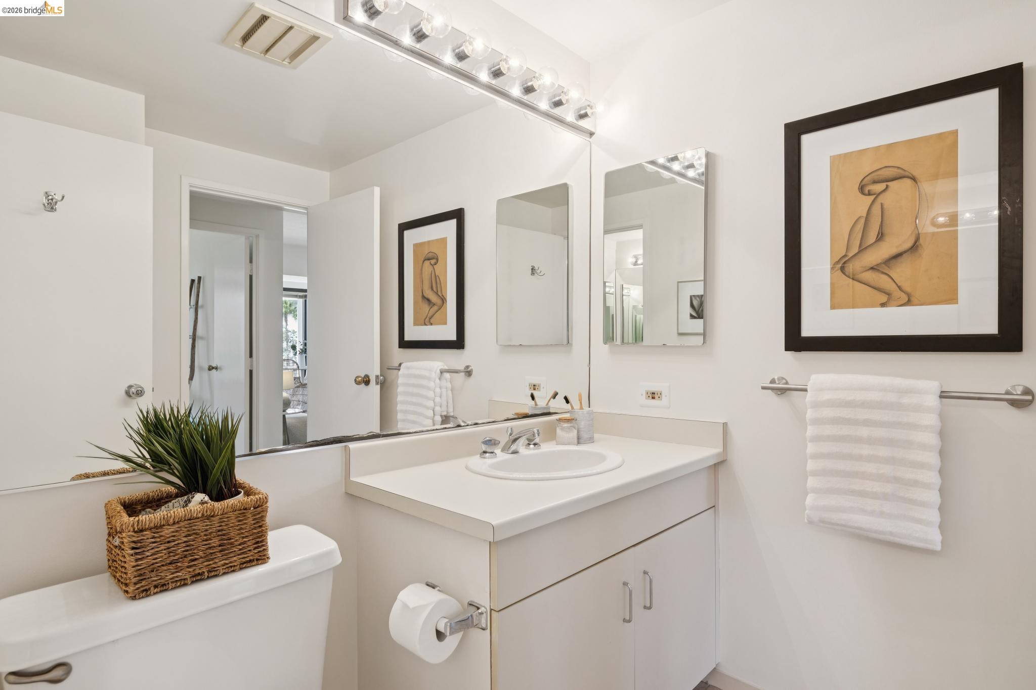 6363 Christie Avenue # 225, Emeryville CA 94608 — photo 22