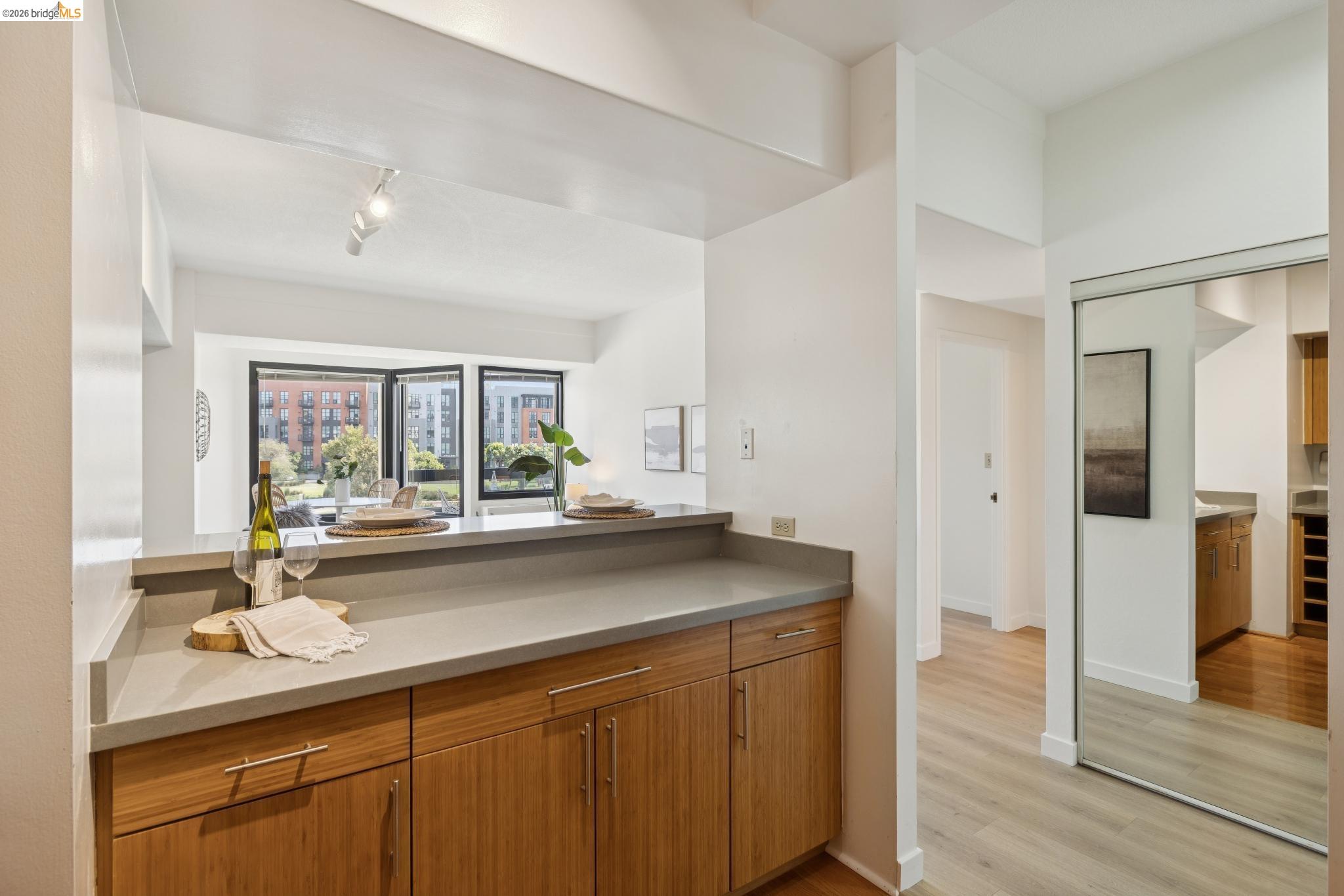6363 Christie Avenue # 225, Emeryville CA 94608 — photo 9