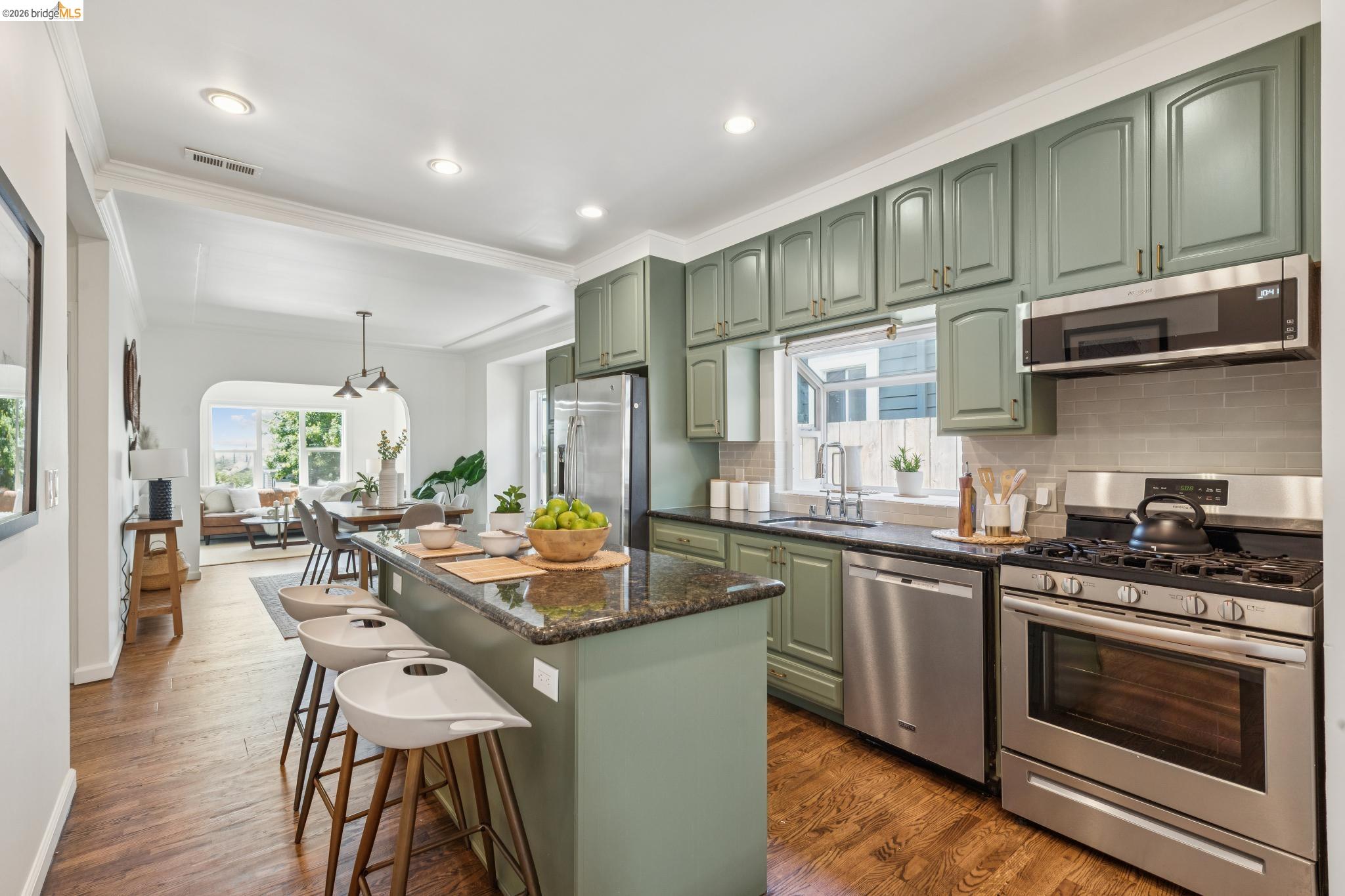 3936 Agua Vista St, Oakland CA 94601 — photo 15