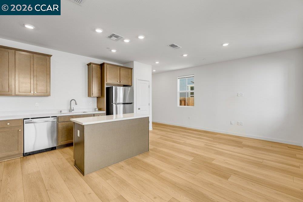 8837 J Sheehan St, Elk Grove CA 95624 — photo 13