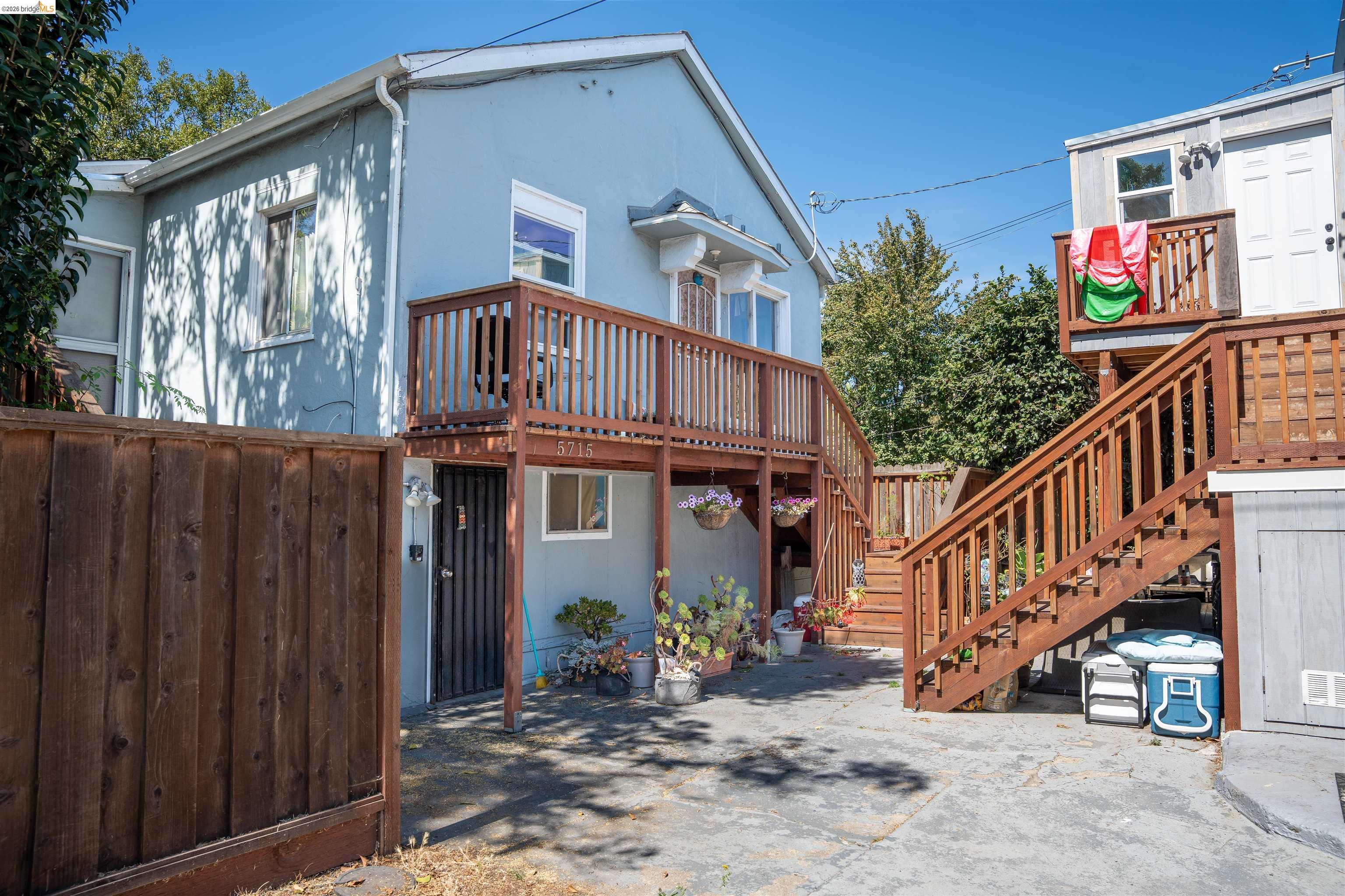 5719 Shattuck Ave, Oakland CA 94609 — photo 10
