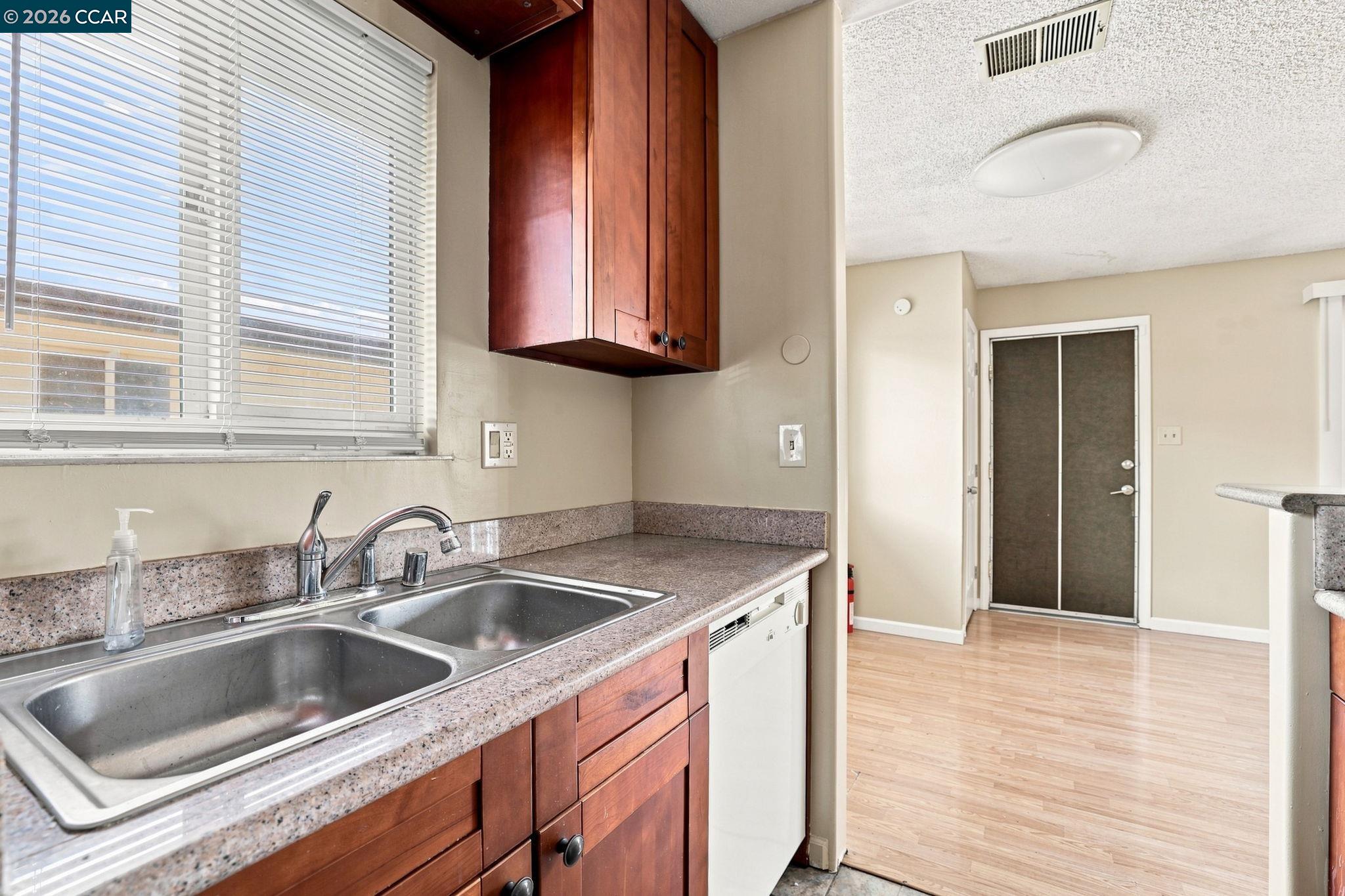 2118 Peppertree Way # 4, Antioch CA 94509 — photo 8