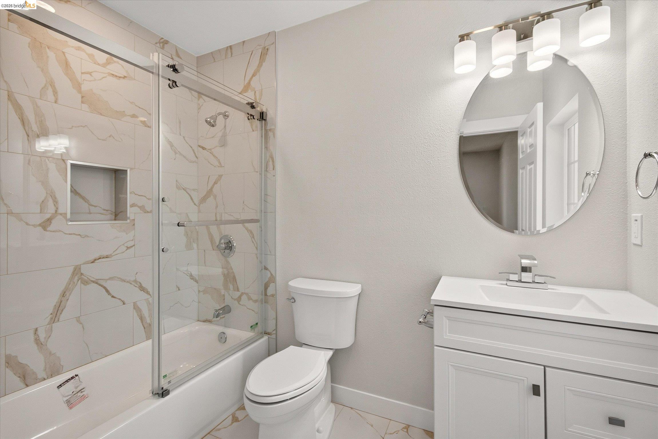 6105 Oakdale Ave, Oakland CA 94605 — photo 14