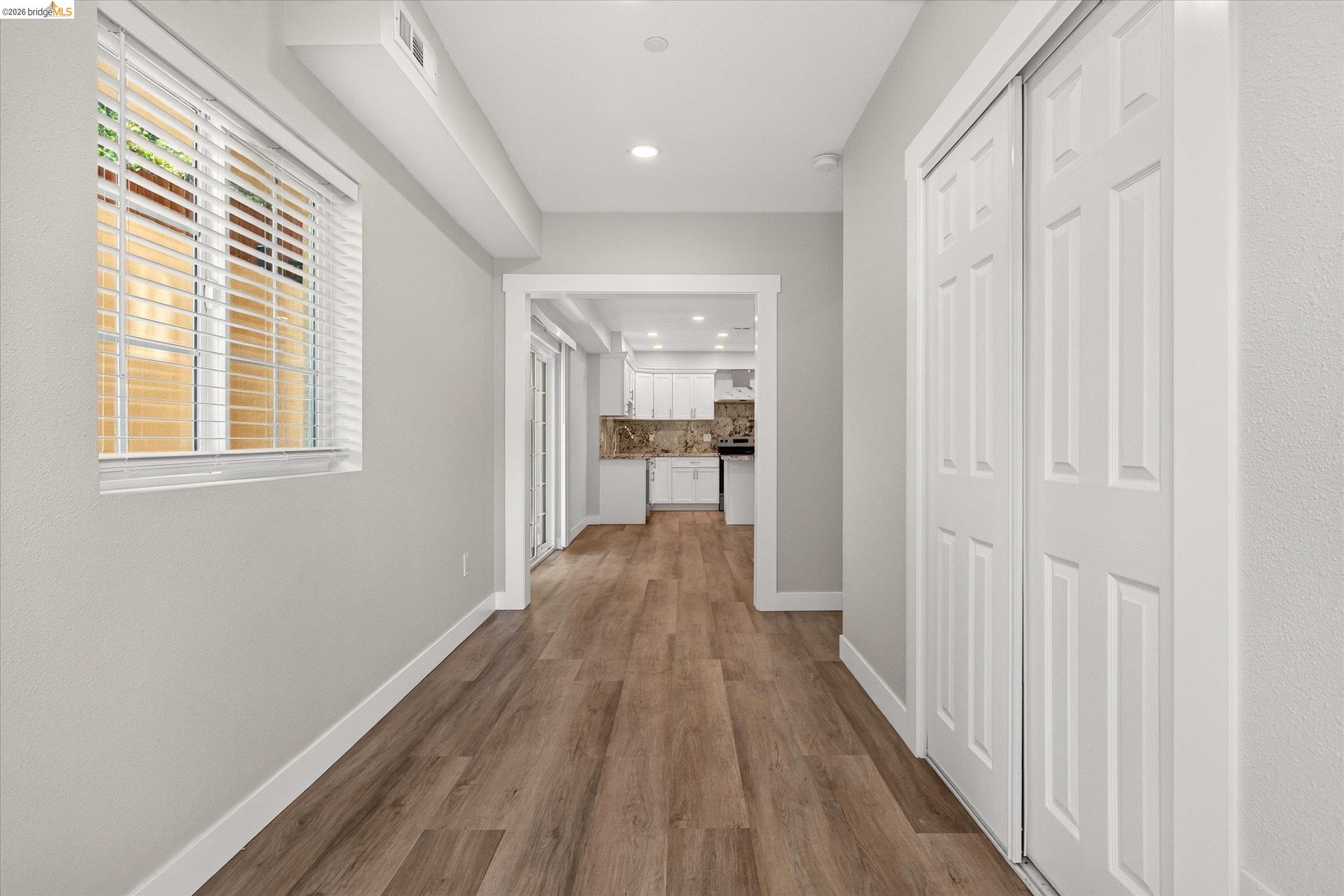 6105 Oakdale Ave, Oakland CA 94605 — photo 29