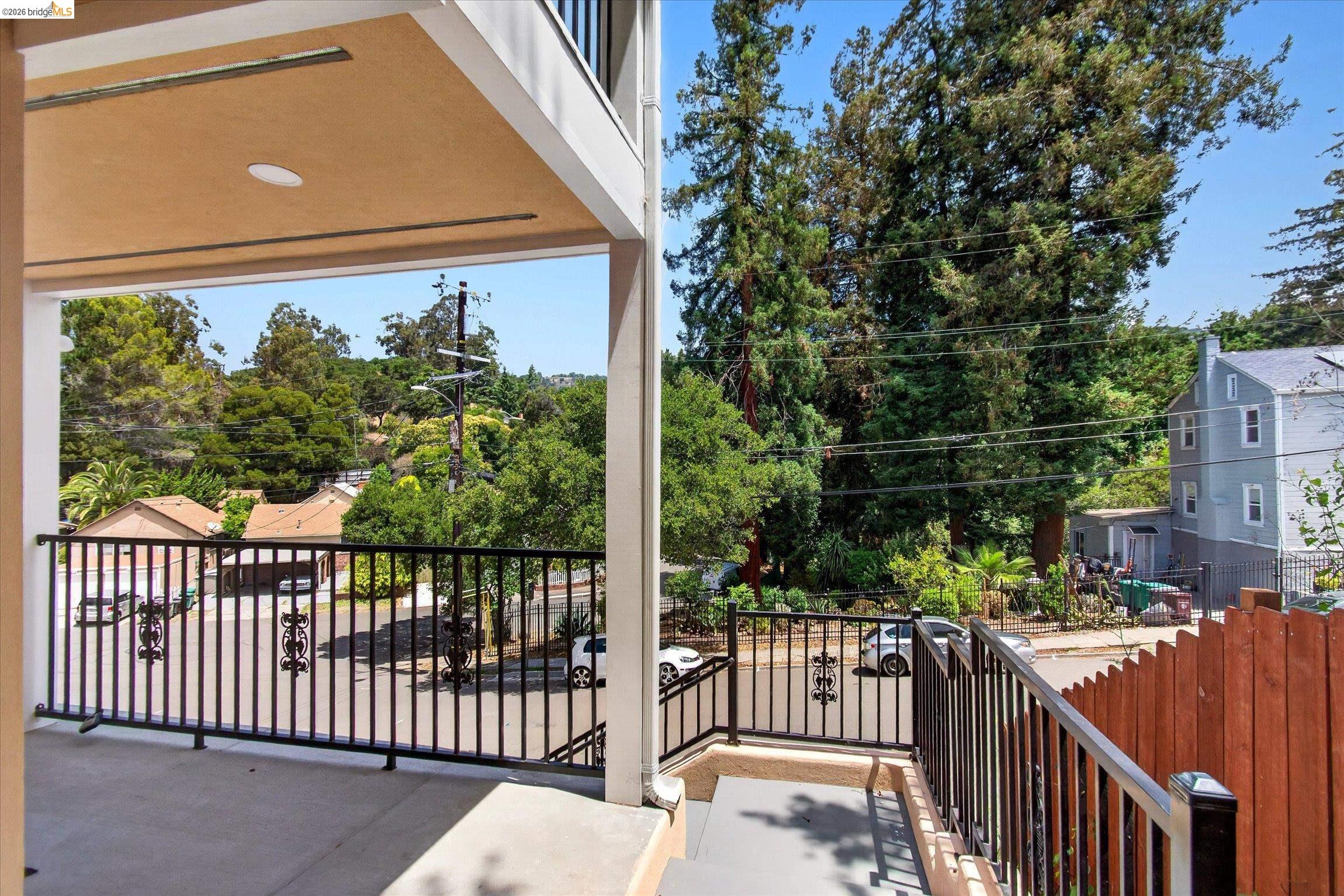 6105 Oakdale Ave, Oakland CA 94605 — photo 34