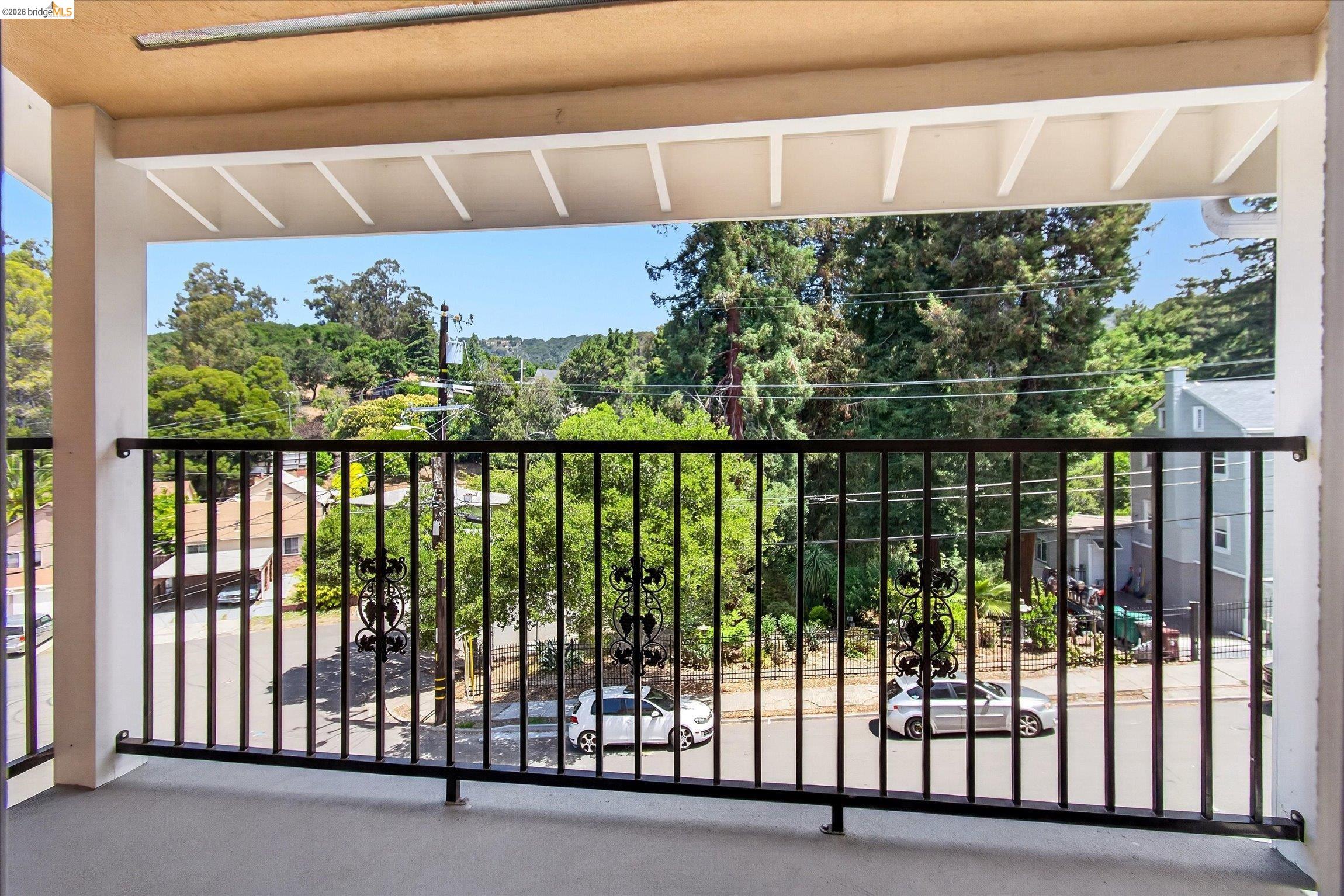 6105 Oakdale Ave, Oakland CA 94605 — photo 6