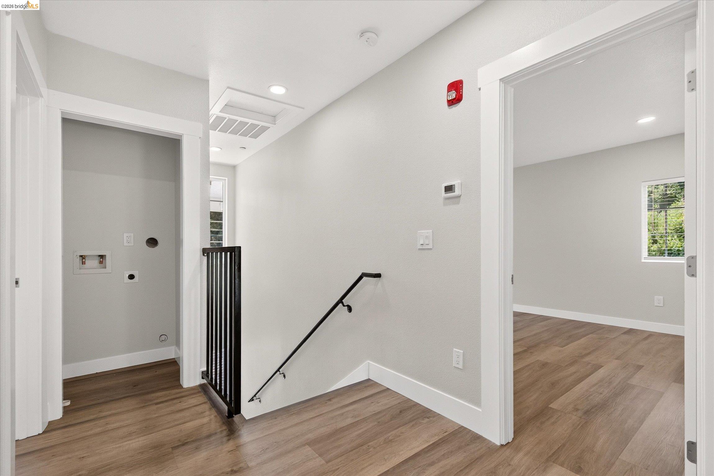 6105 Oakdale Ave, Oakland CA 94605 — photo 10