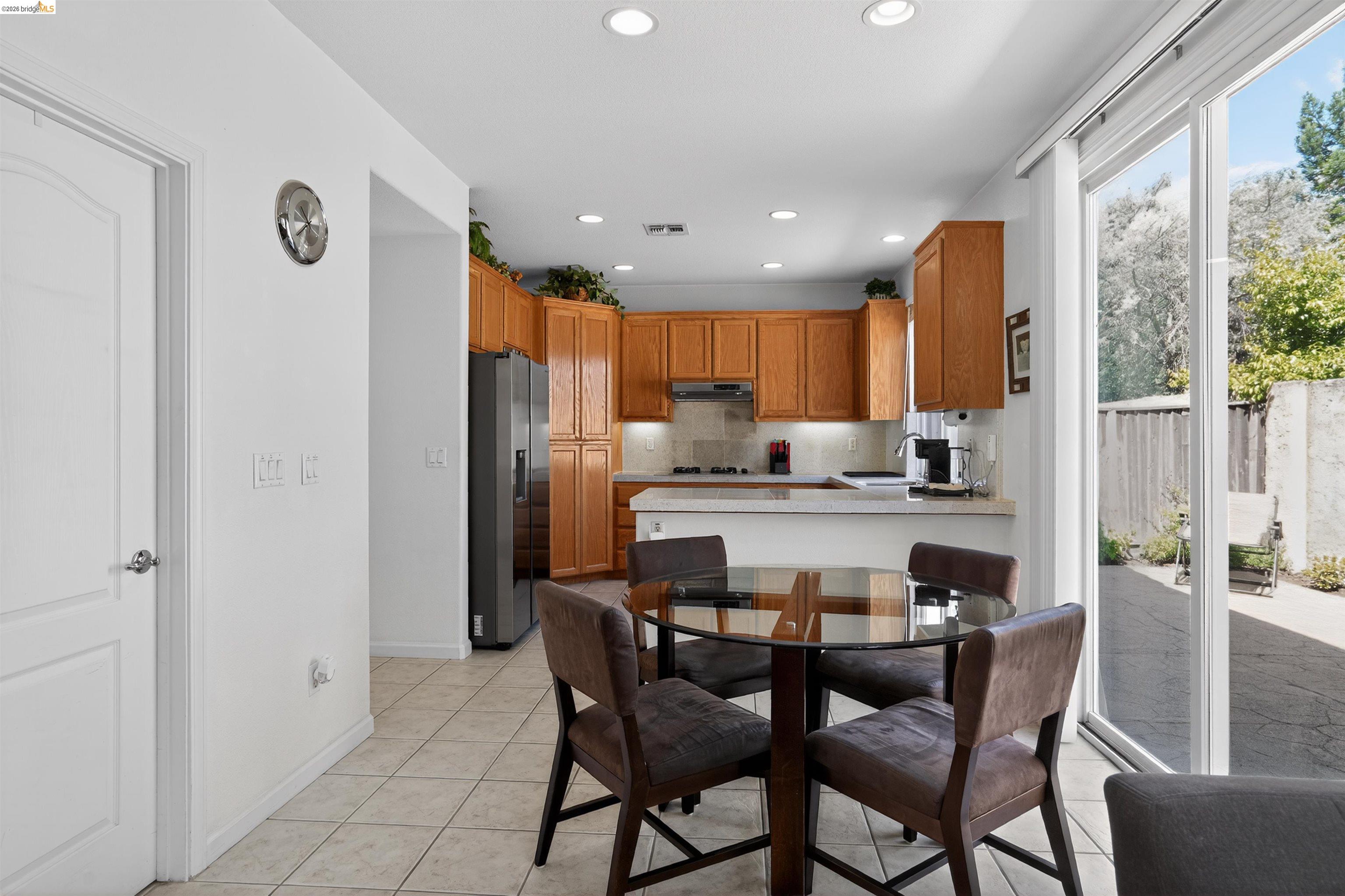 1221 Andrea way, Vallejo CA 94591 — photo 11