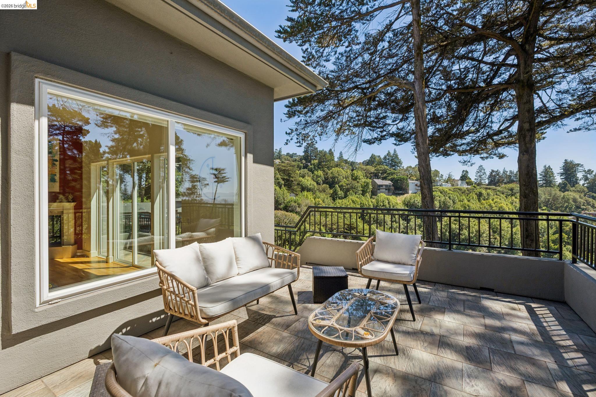 6153 Girvin Drive, Oakland CA 94611 — photo 22