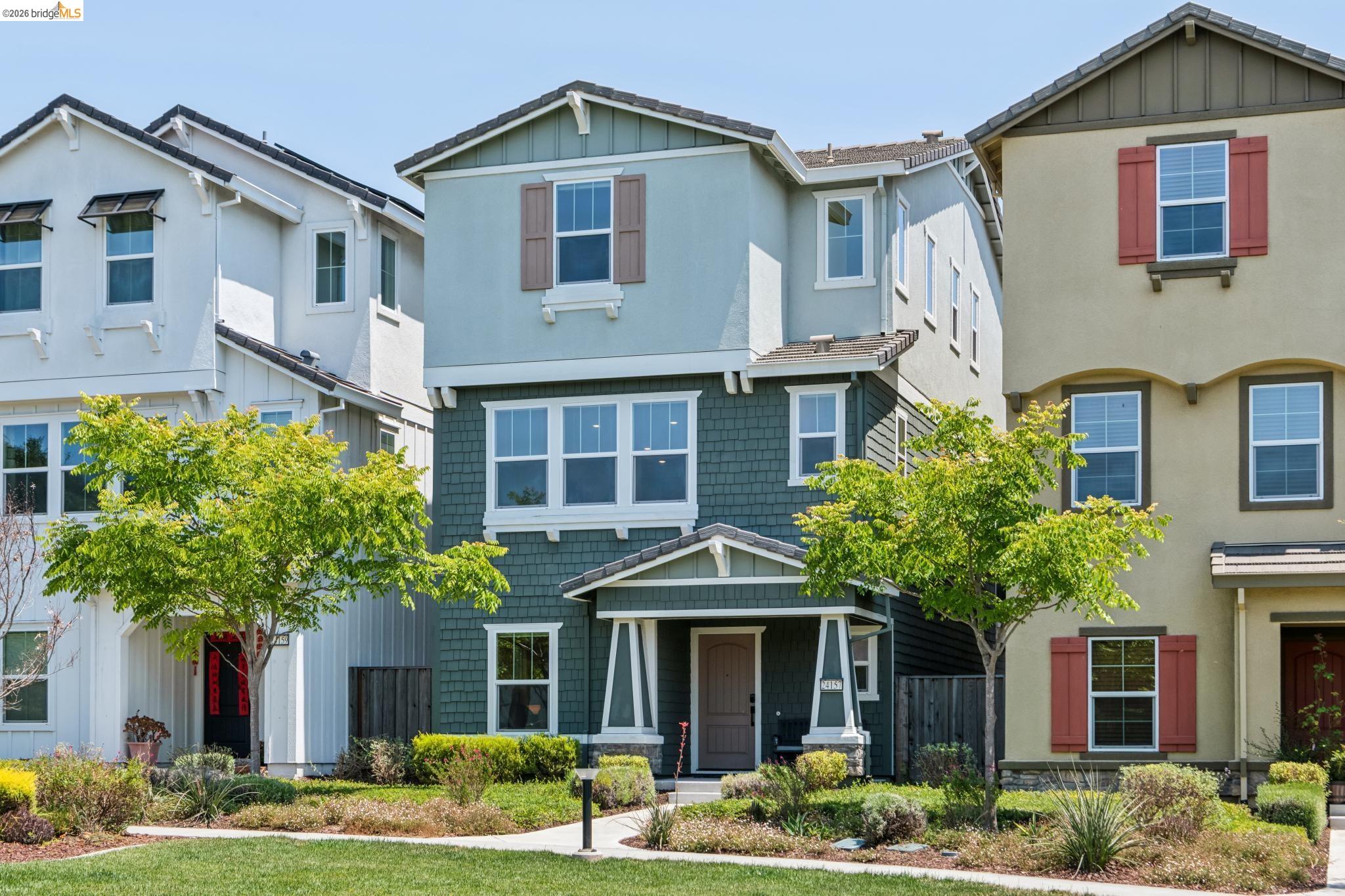 24157 Amaranth Loop, Hayward CA 94541 — photo 2