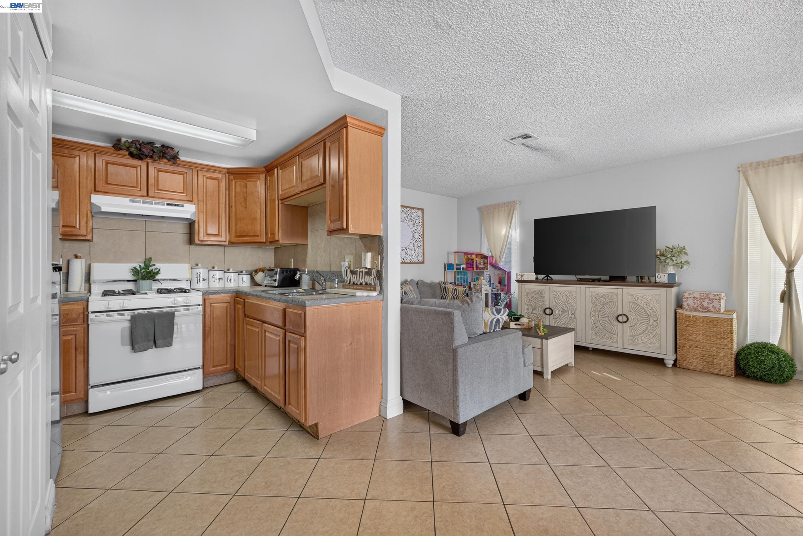 237 Del Loma Court, Fairfield CA 94533 — photo 9