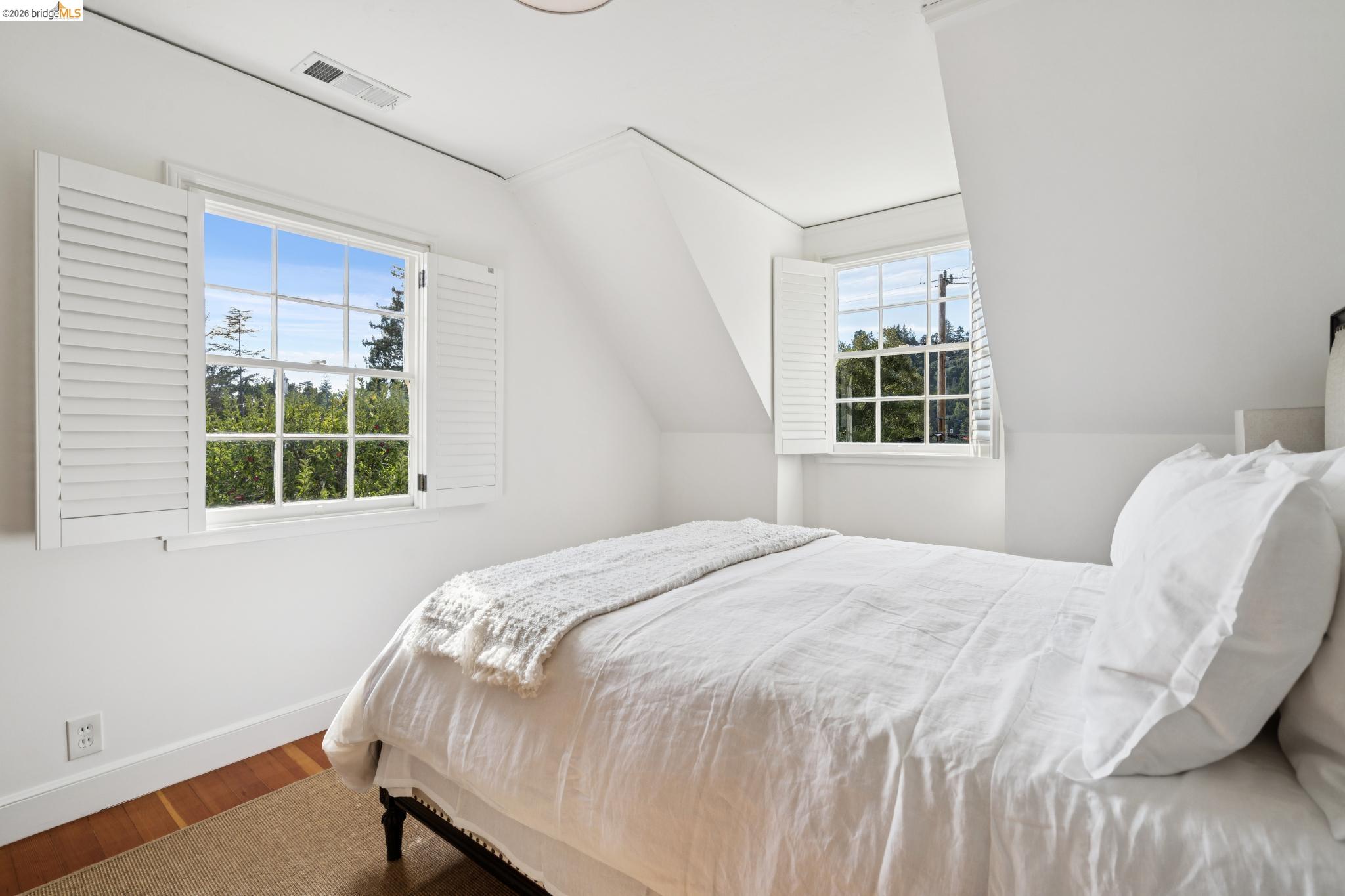 6200 Aspinwall Rd, Oakland CA 94611 — photo 17