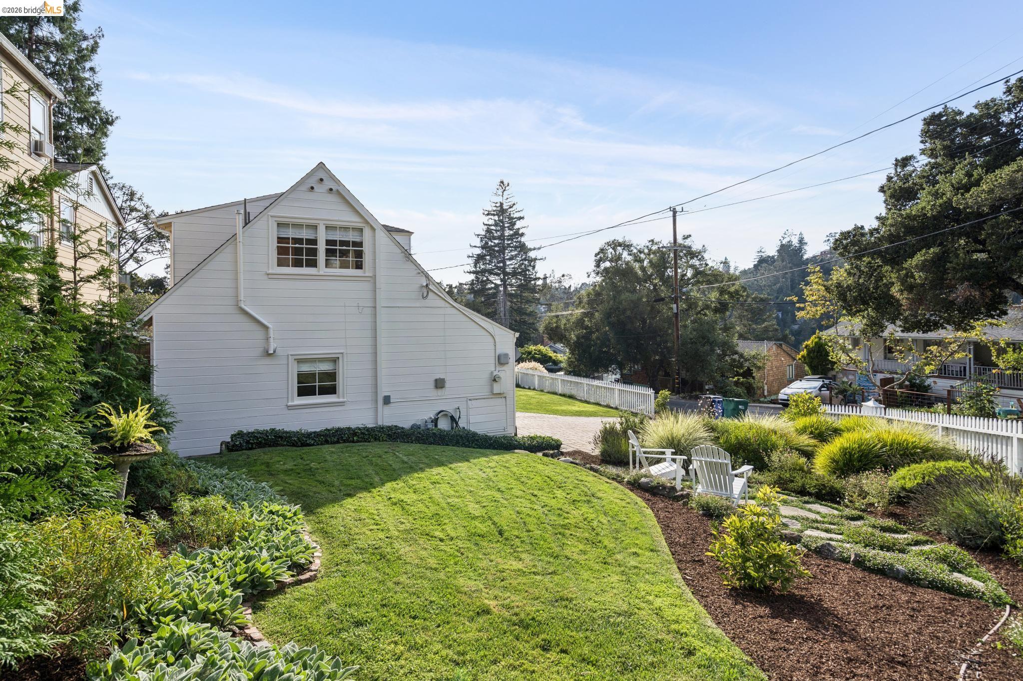 6200 Aspinwall Rd, Oakland CA 94611 — photo 31