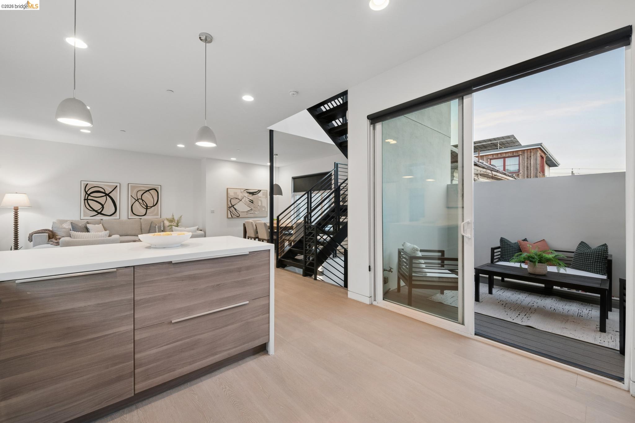 3235 B Louise St, Oakland CA 94608 — photo 13