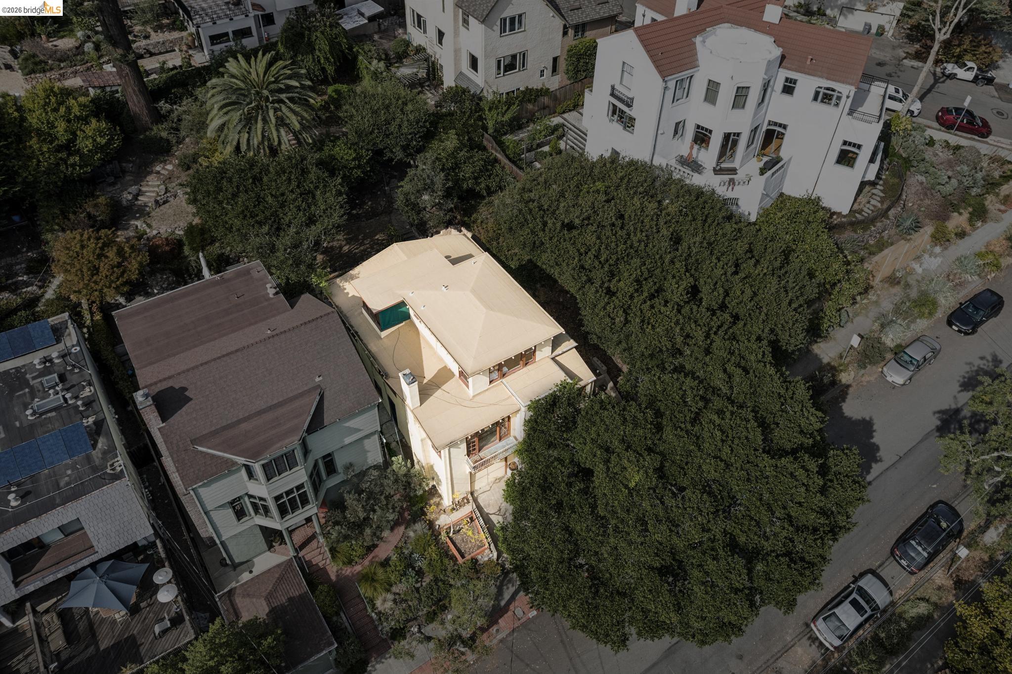 2605 Hilgard Ave, Berkeley CA 94709 — photo 12