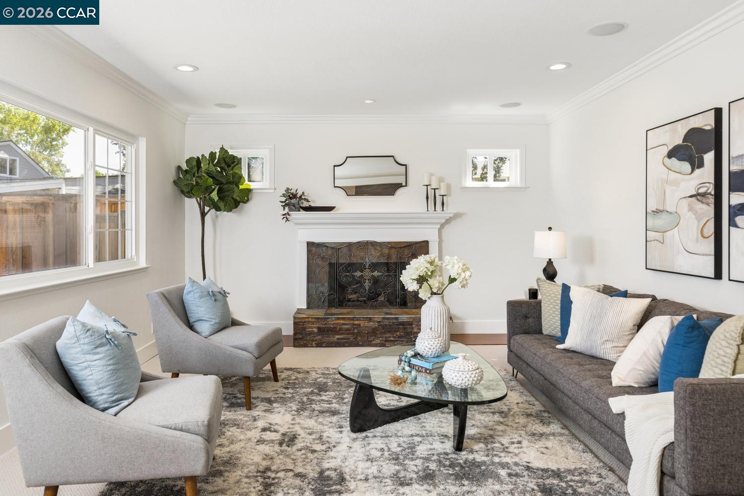 933 Brink Ct, Concord CA 94518 — photo 6