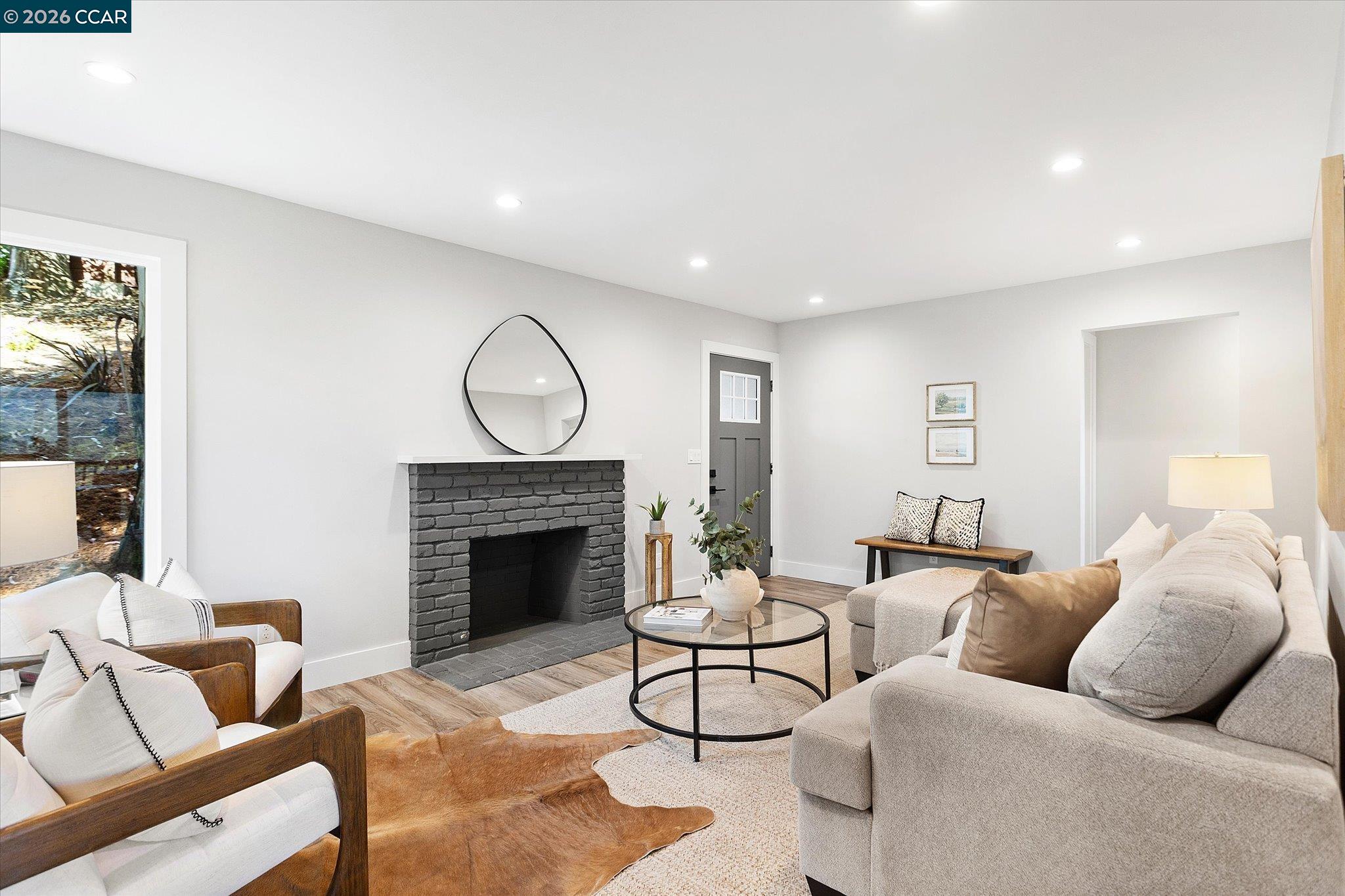 5924 Balboa Dr, Oakland CA 94611 — photo 11