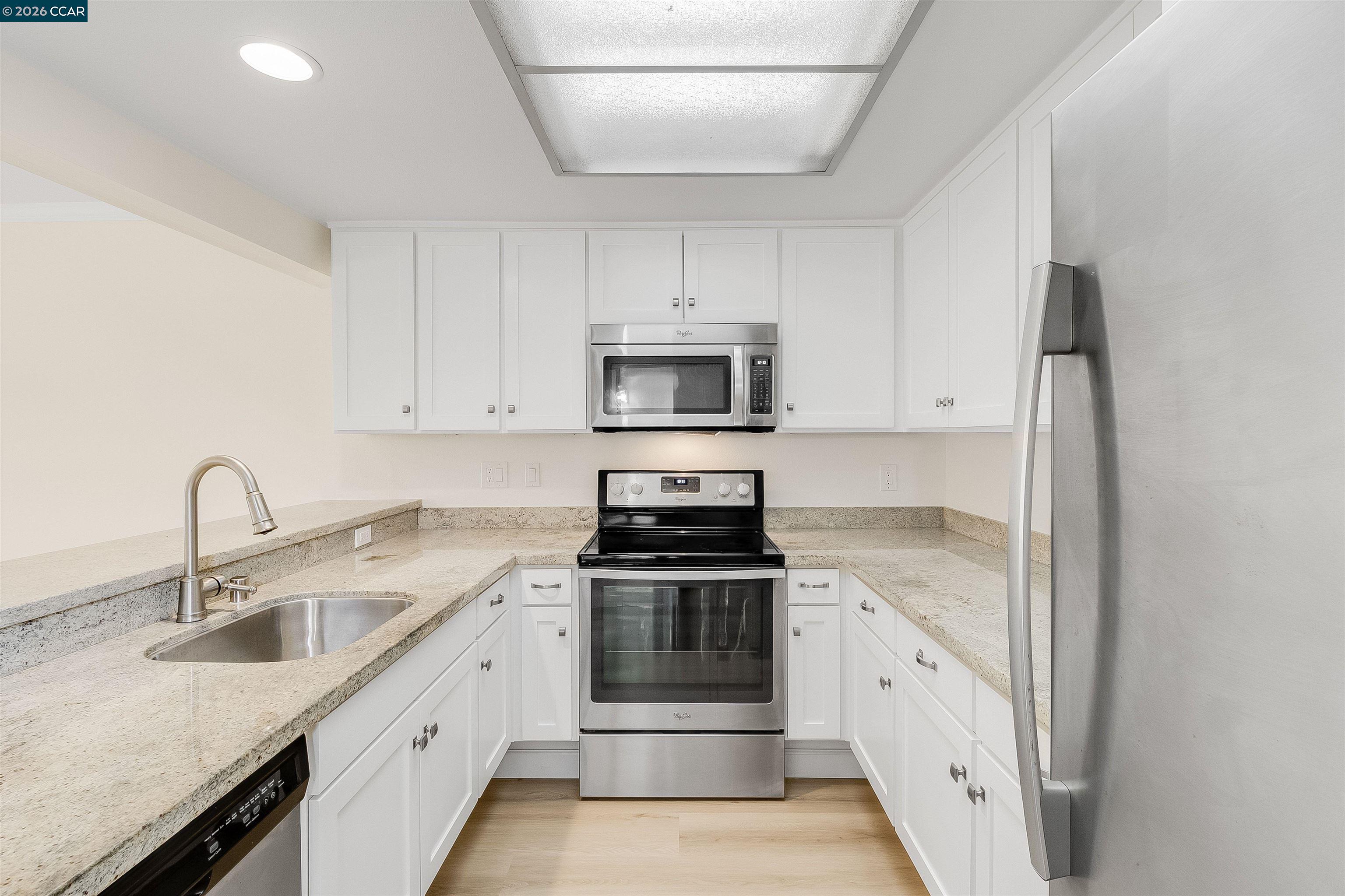 1748 Golden Rain Rd # 5, Walnut Creek CA 94595 — photo 12