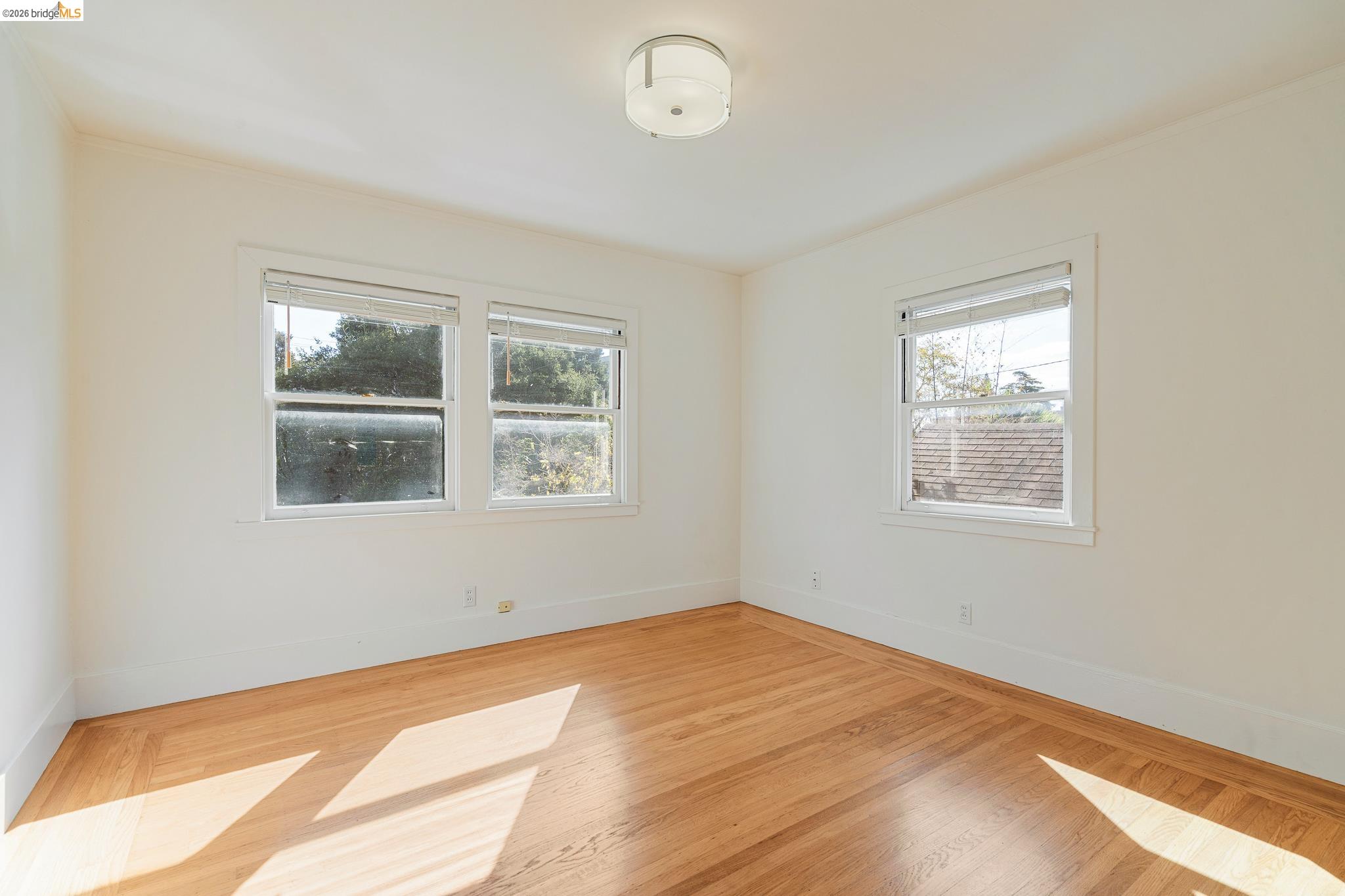3048 Halcyon Ct, Berkeley CA 94705 — photo 7