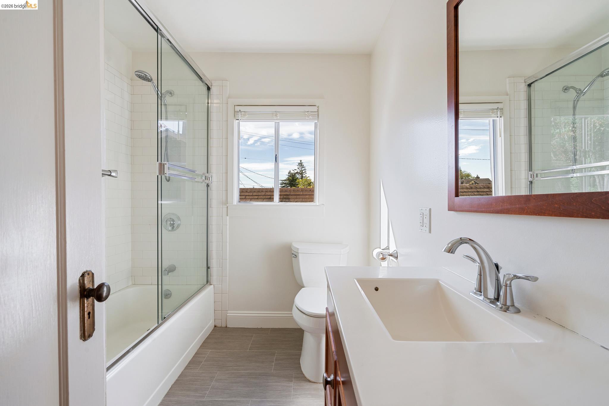 3048 Halcyon Ct, Berkeley CA 94705 — photo 10