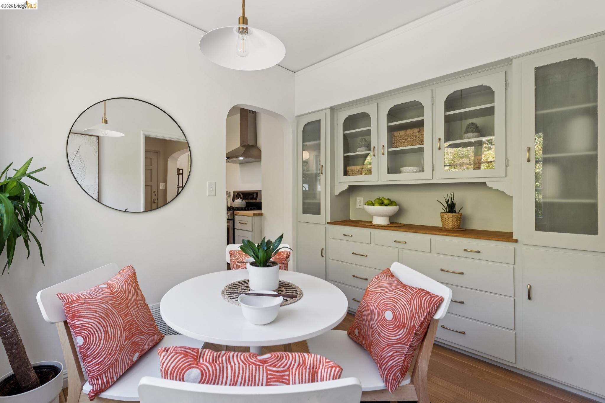 5610 Snake Rd, Oakland CA 94611 — photo 19